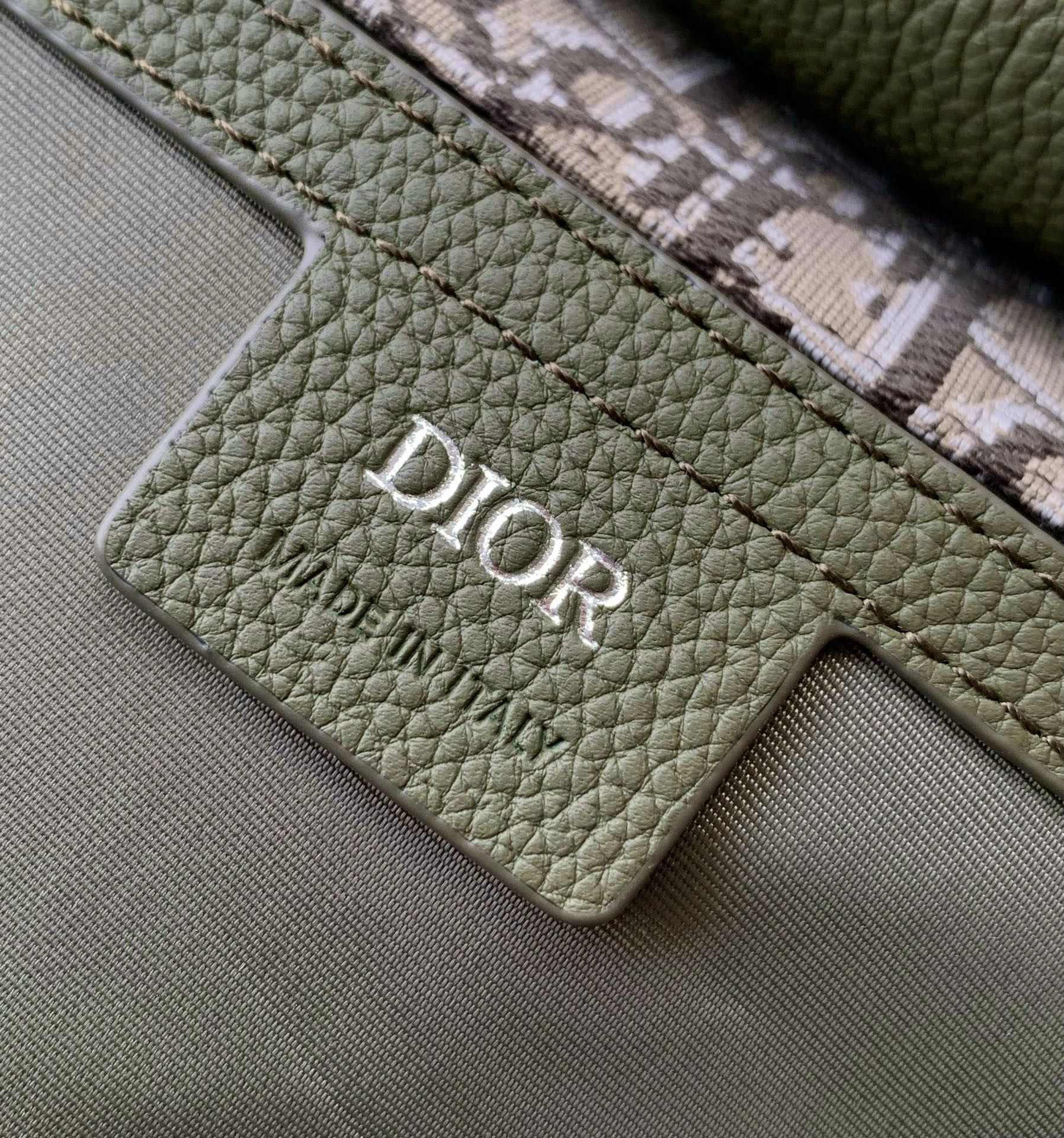 D*or saddle messenger bag 24 x 16.5 x 5.5 cm