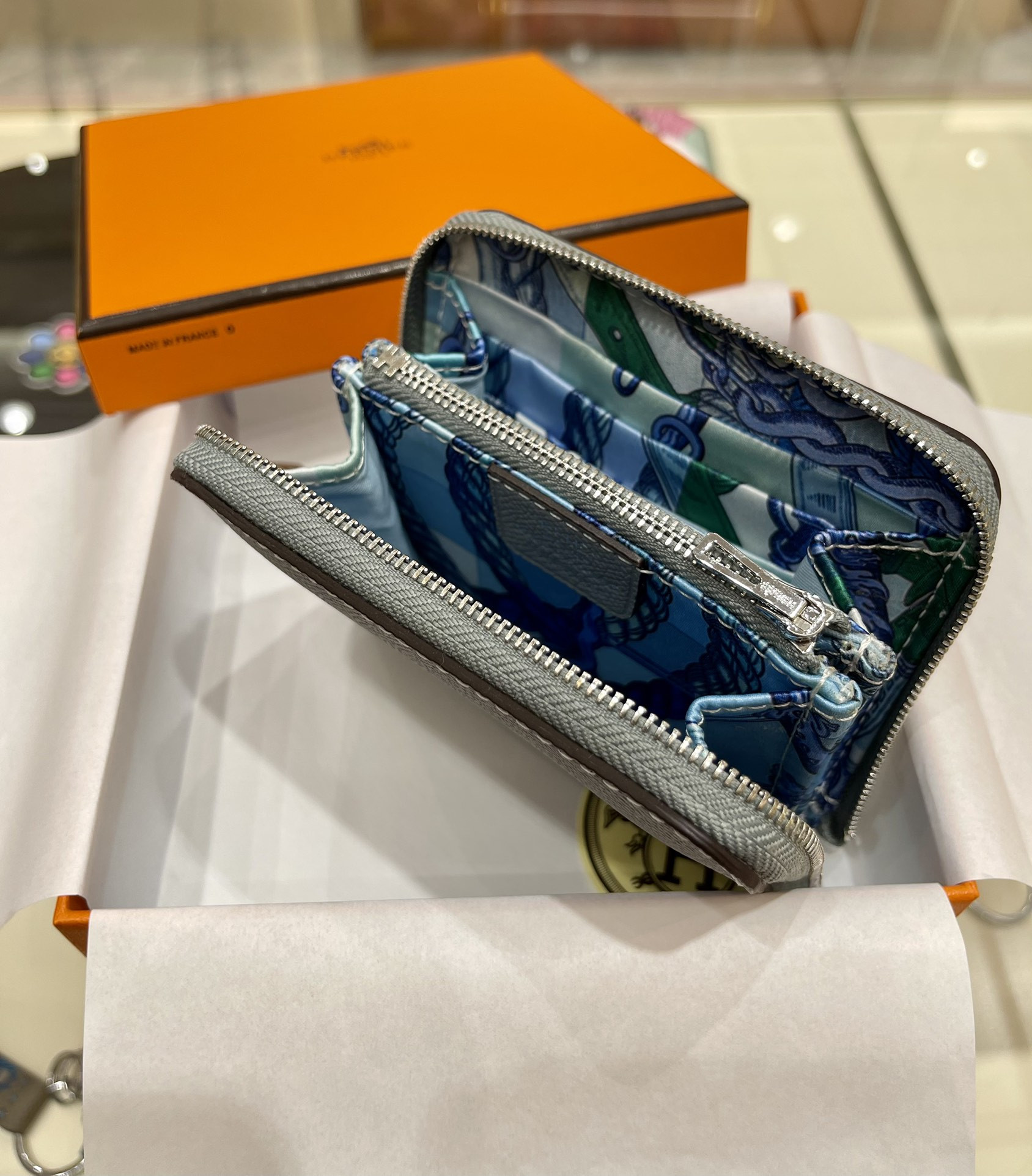 H**mes wallet 11.5x2x9.5cm
