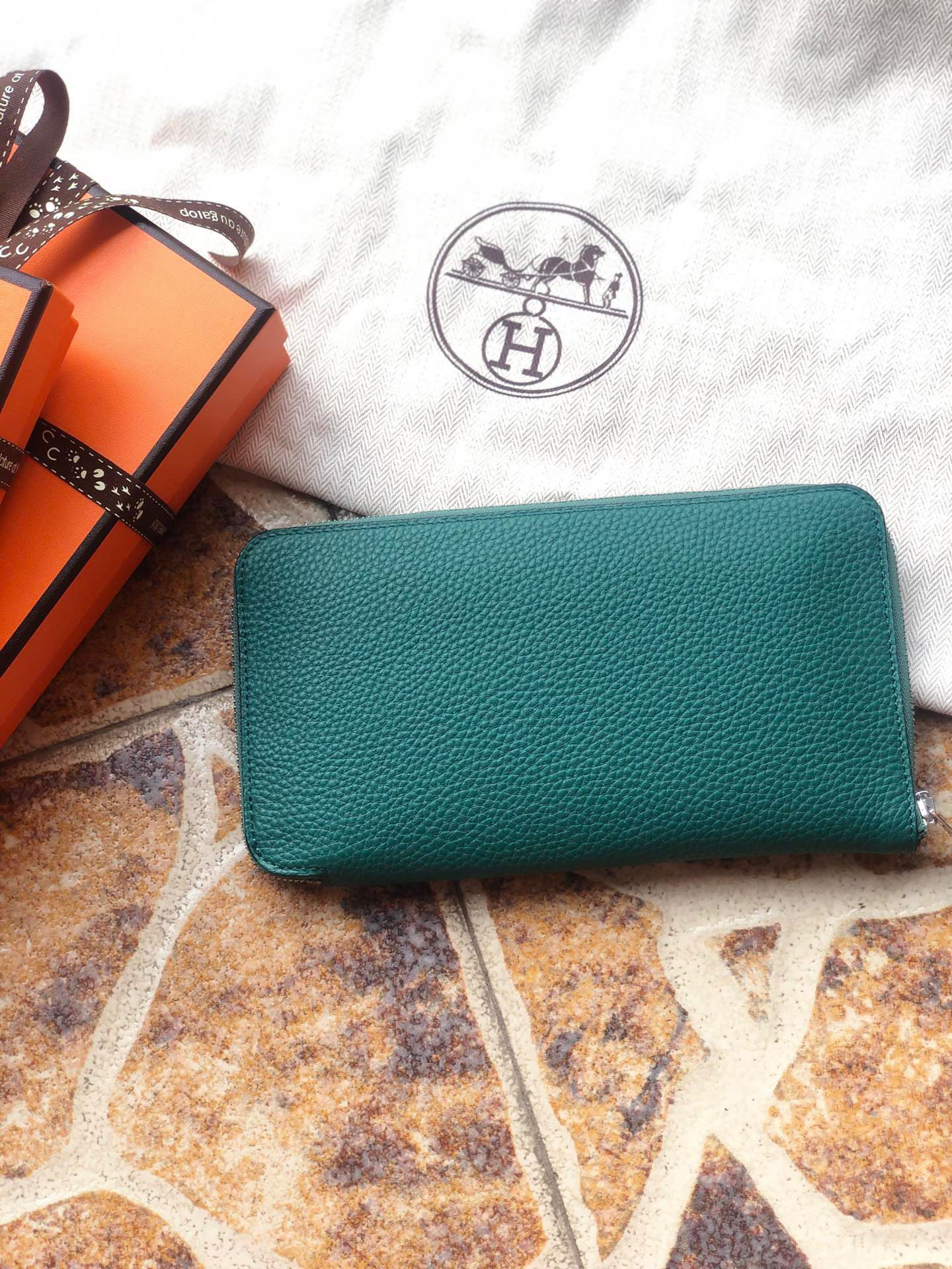 H**mes long wallet 20x11cm