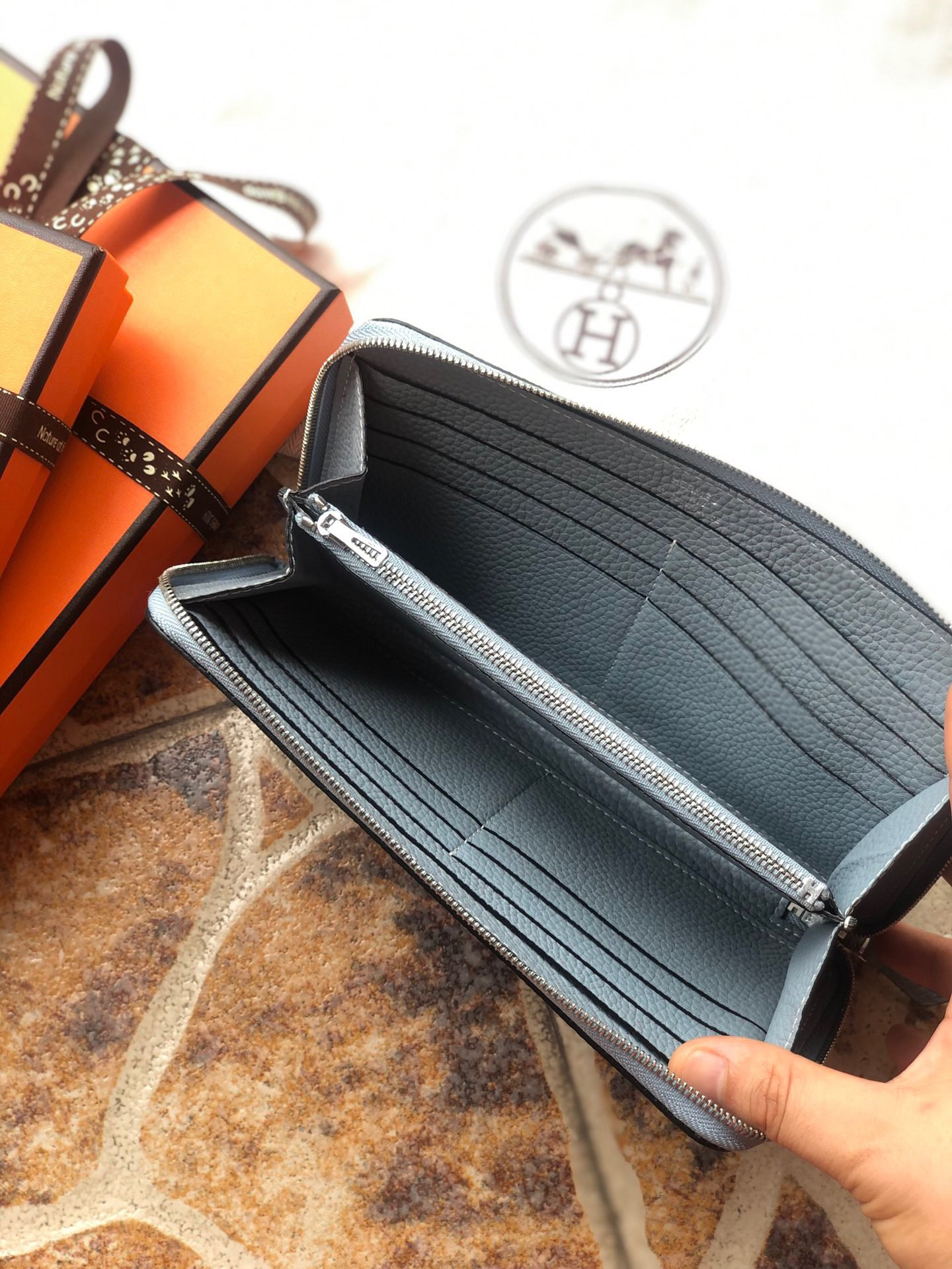 H**mes long wallet 20x11cm