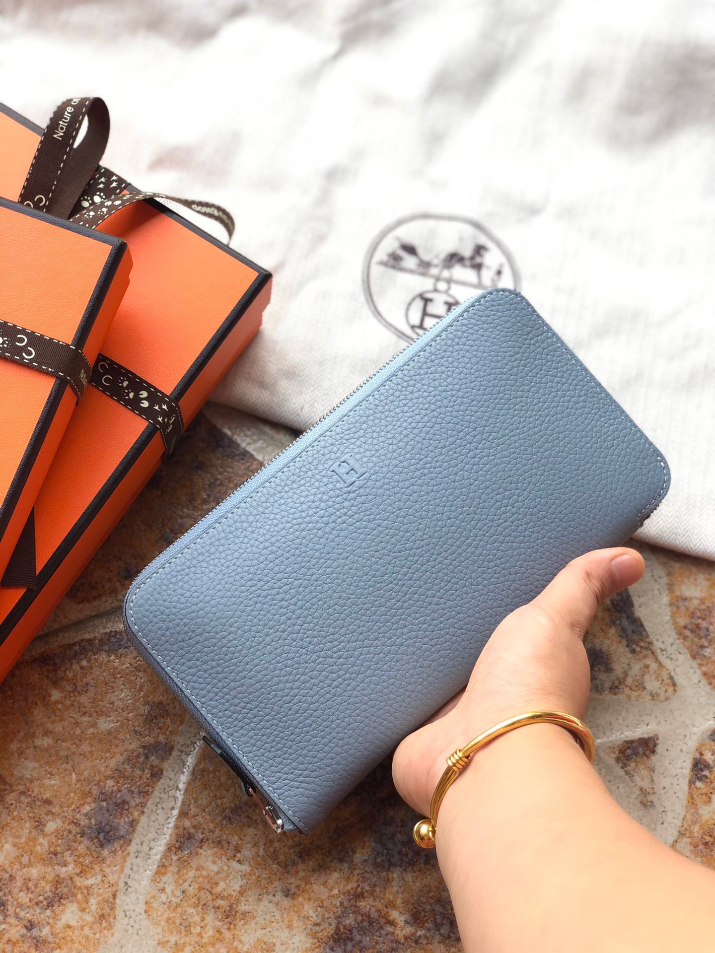H**mes long wallet 20x11cm