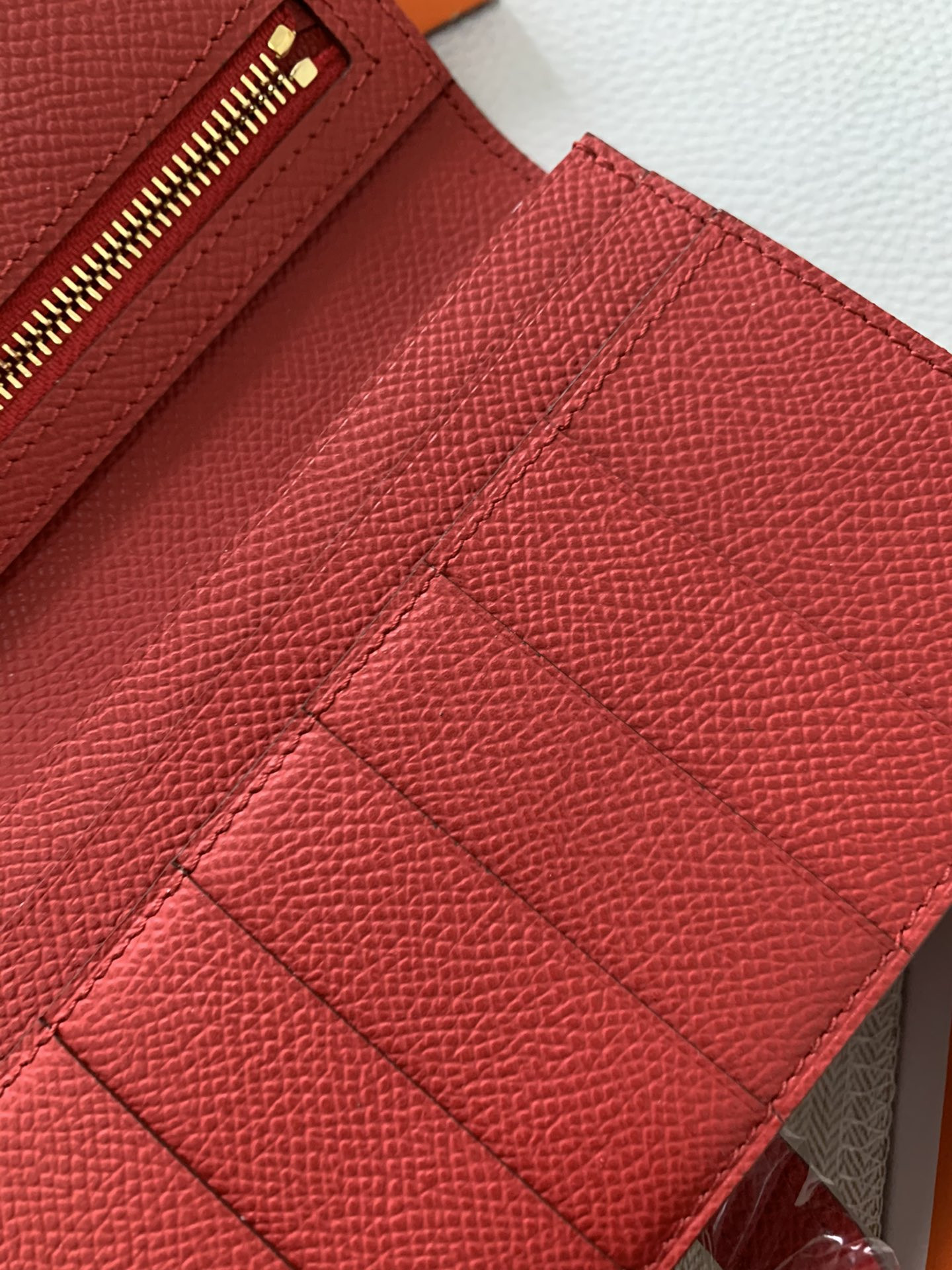 H**mes long wallet 17.5x9.5cm