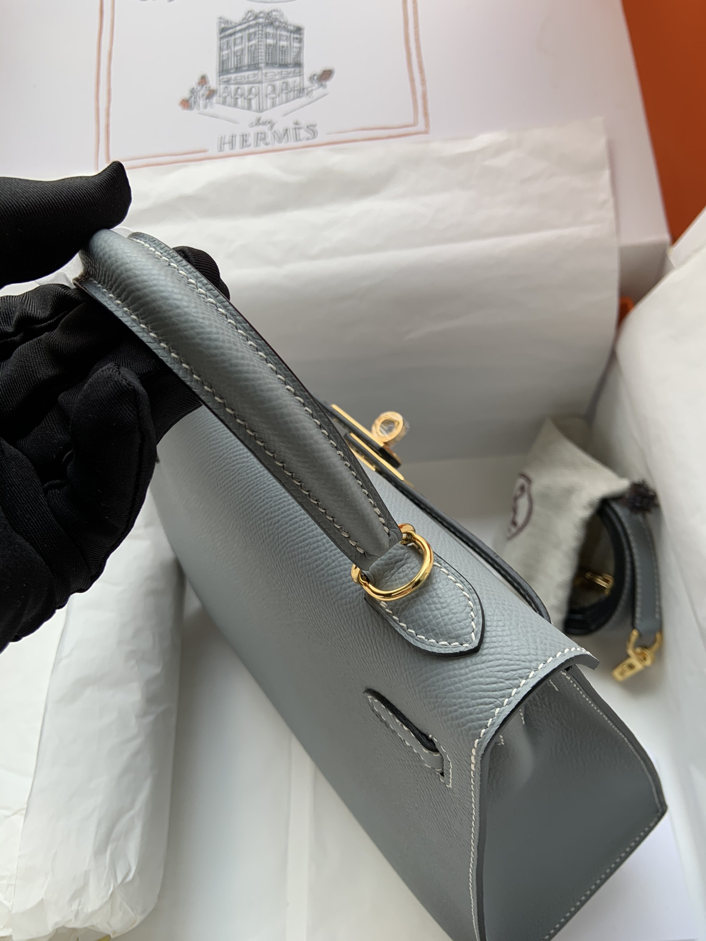 H**mes kelly gold-tone hardware 25 28