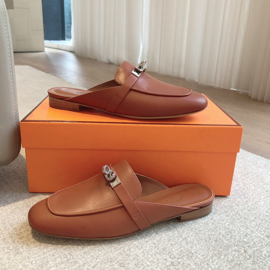 ua H**mes oz mule