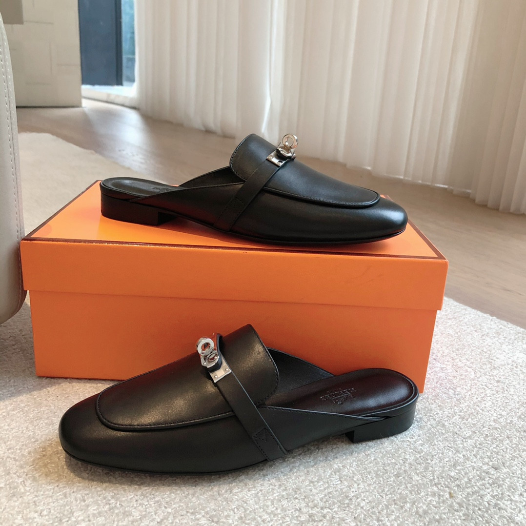 ua H**mes oz mule
