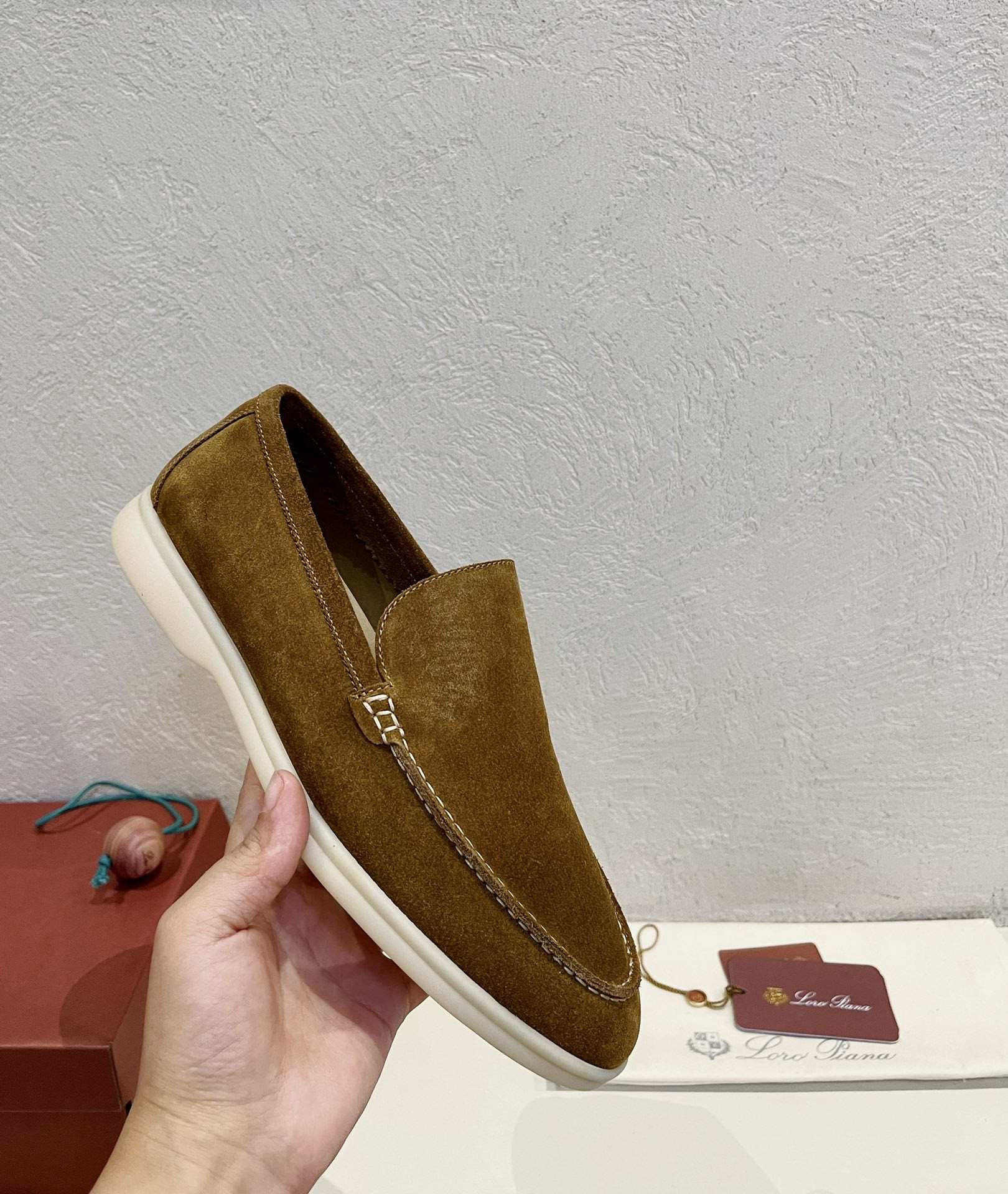 ua L**o p*ana summer walk loafers