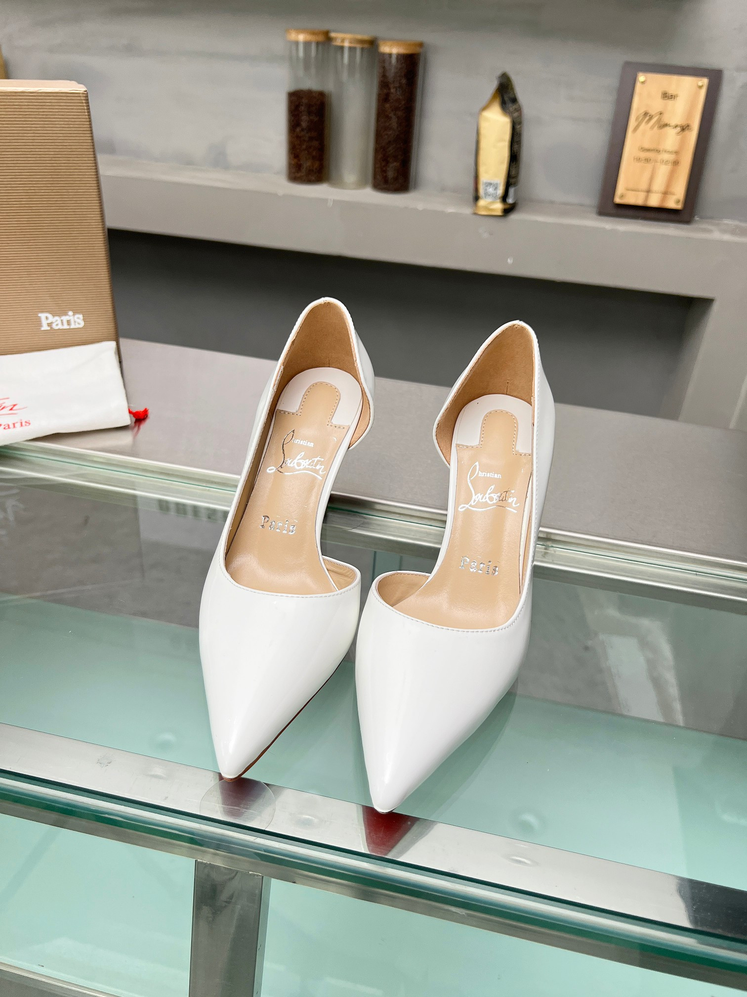 ua ch**an louboutin cl red-botT0m shoes