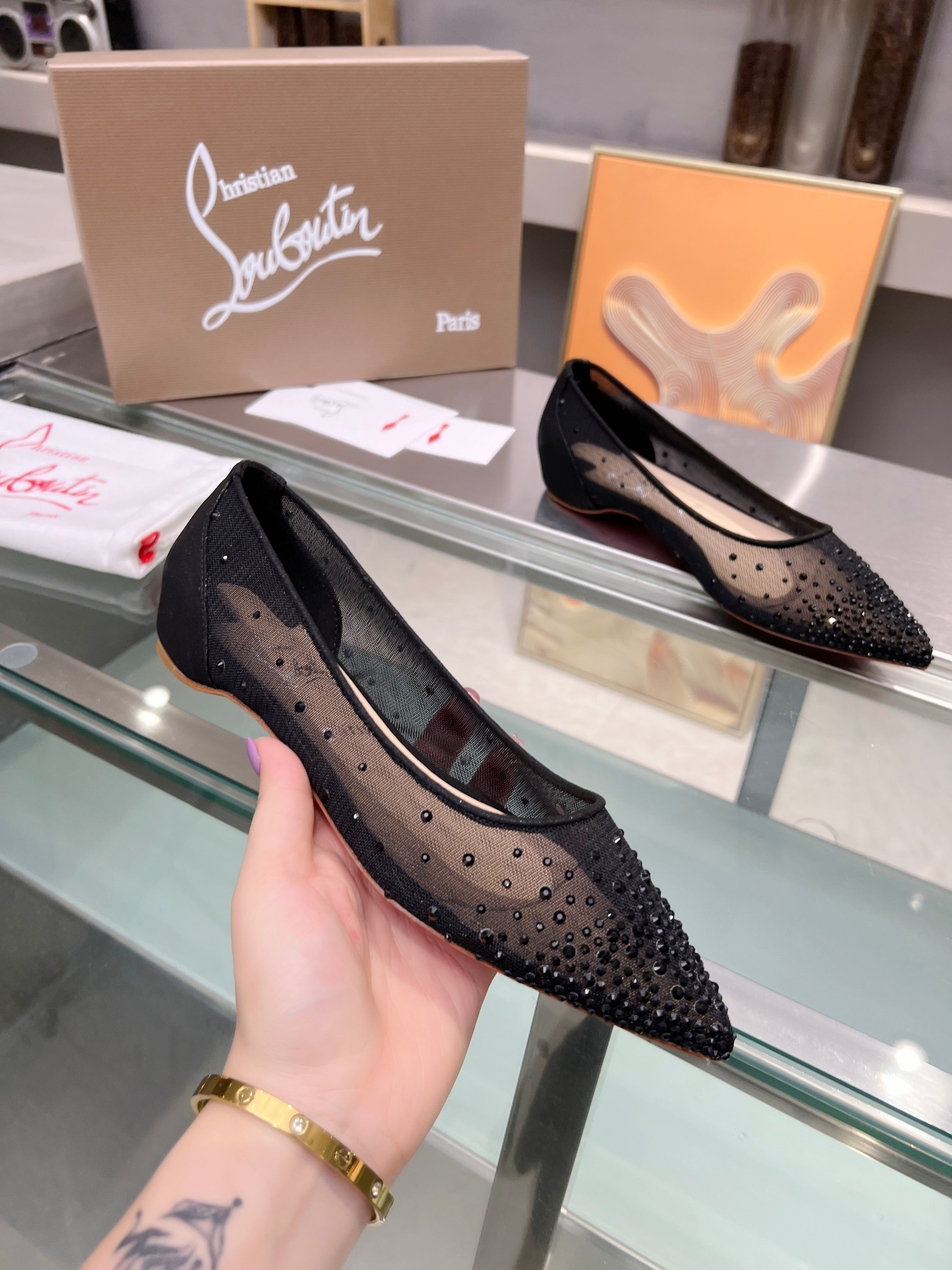 ua ch**an louboutin cl red-botT0m shoes