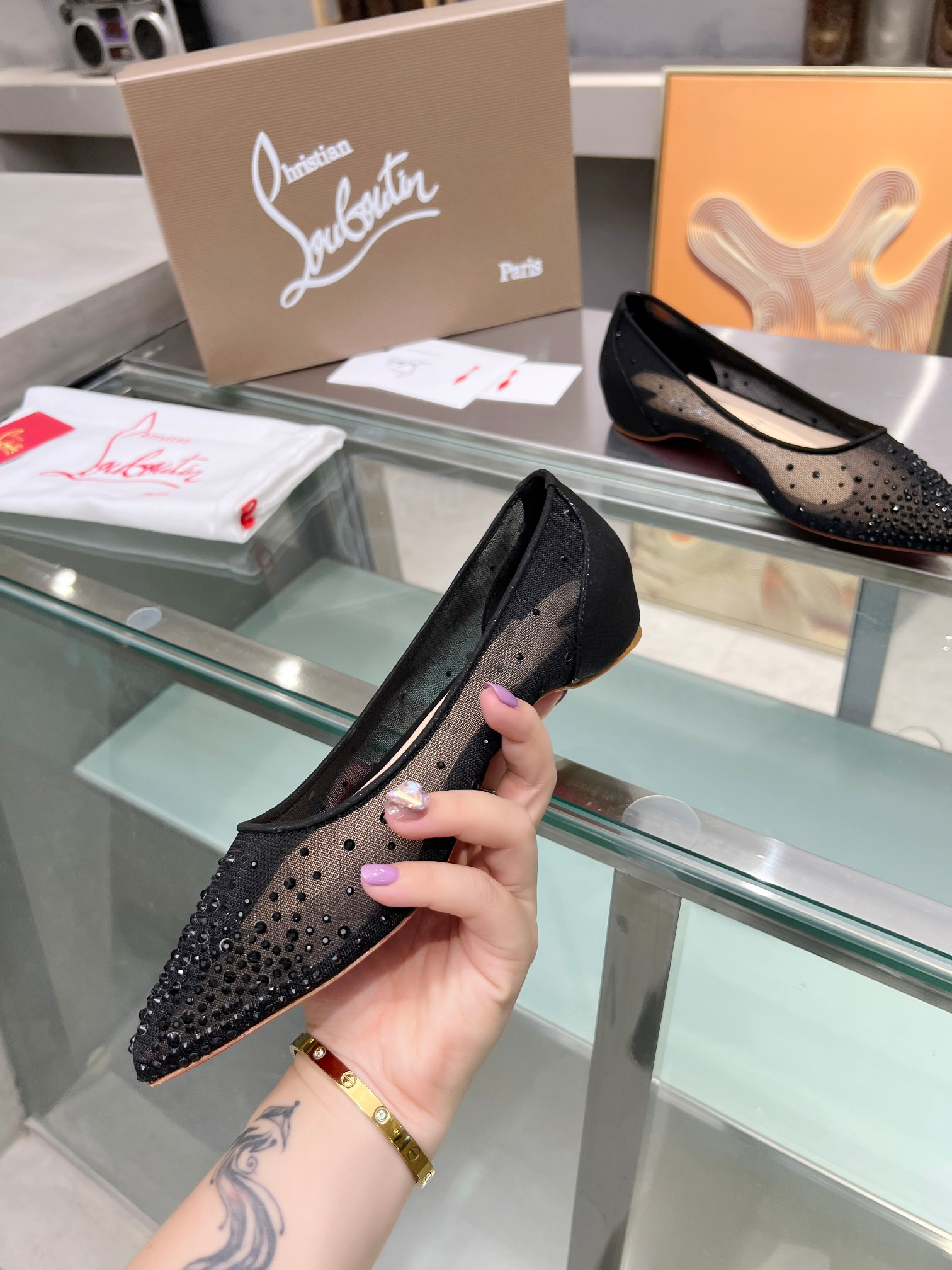 ua ch**an louboutin cl red-botT0m shoes