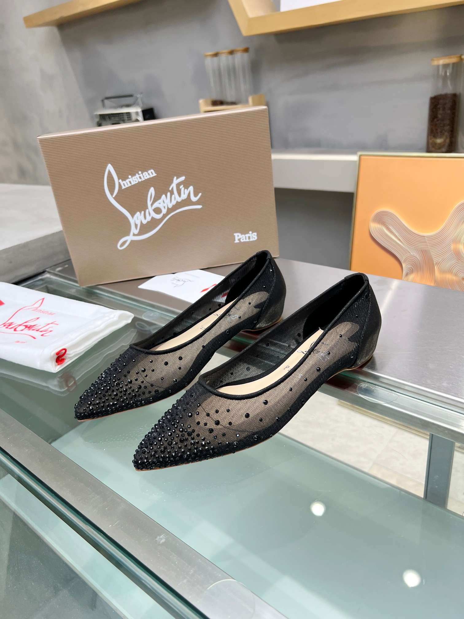 ua ch**an louboutin cl red-botT0m shoes