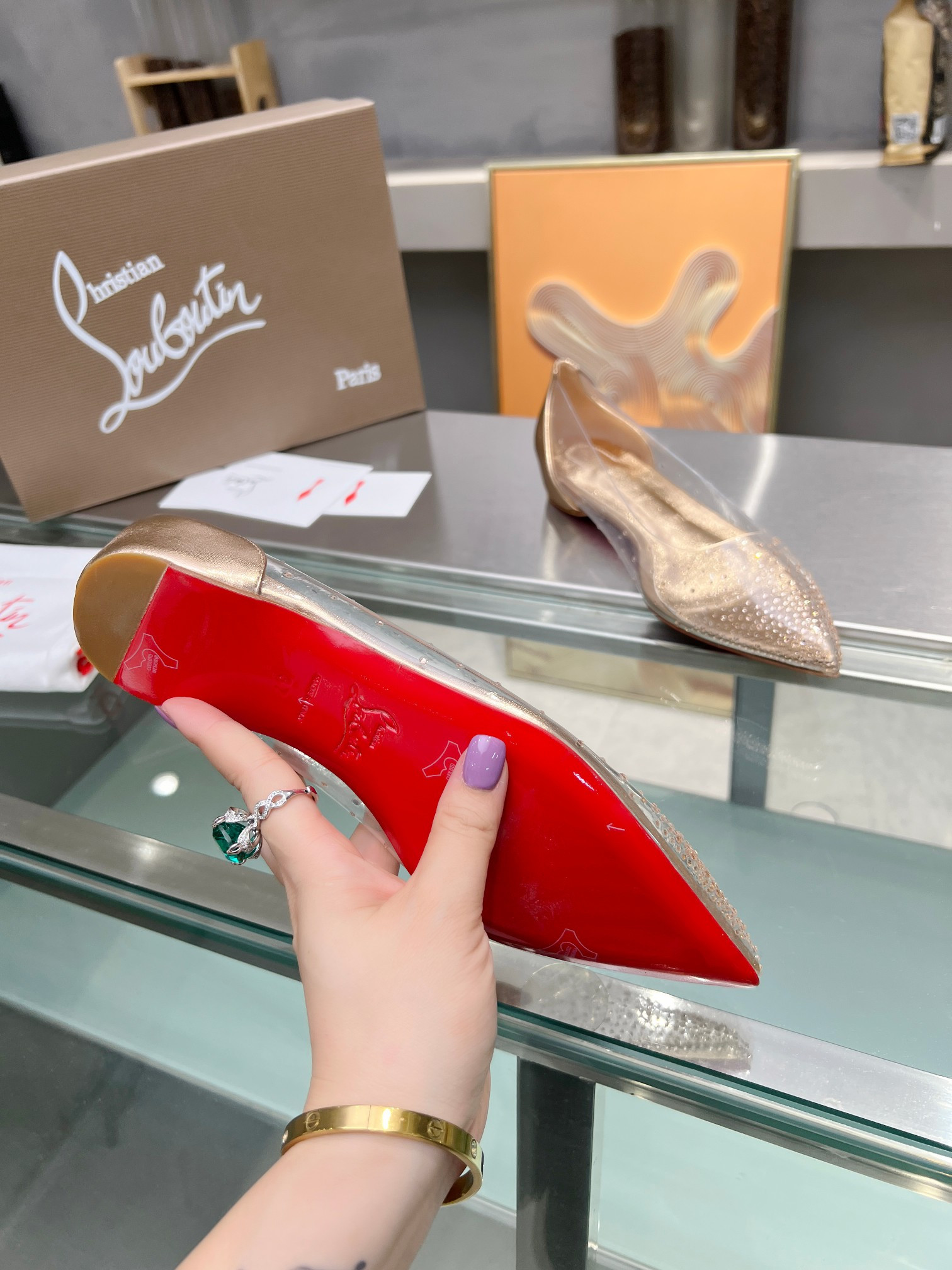 ua ch**an louboutin cl red-botT0m shoes