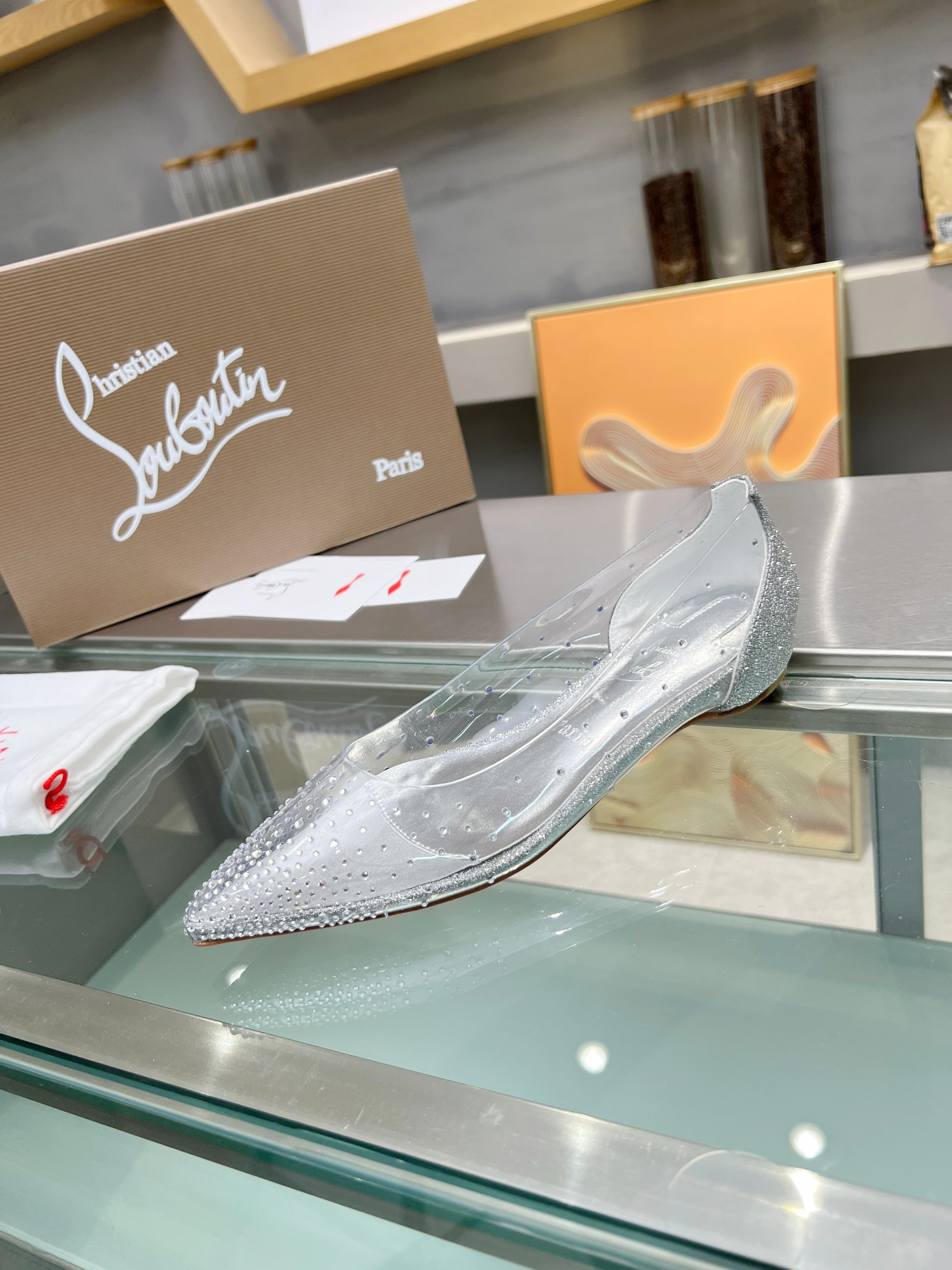 ua ch**an louboutin cl red-botT0m shoes