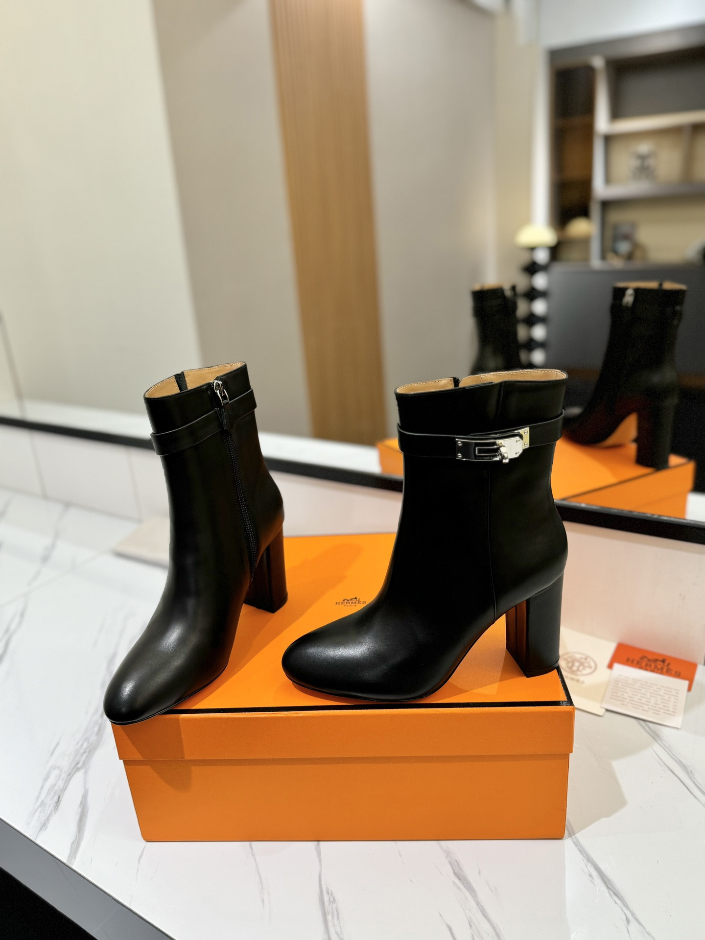 ua H**mes kelly jumping boots