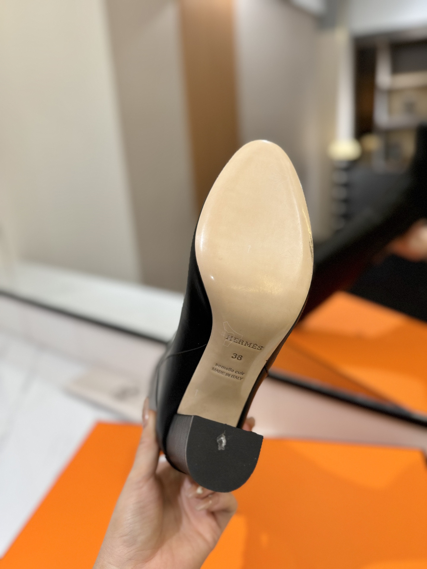 ua H**mes jumping boots (heel height 8.5cm)