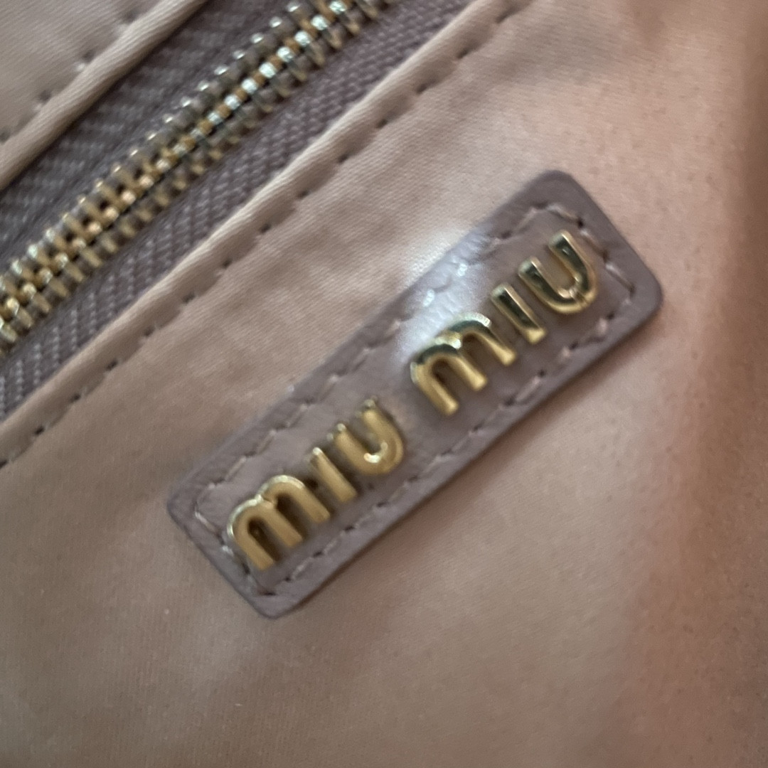 M1v M1v arcadie leather bag 10.5x22x7.5cm