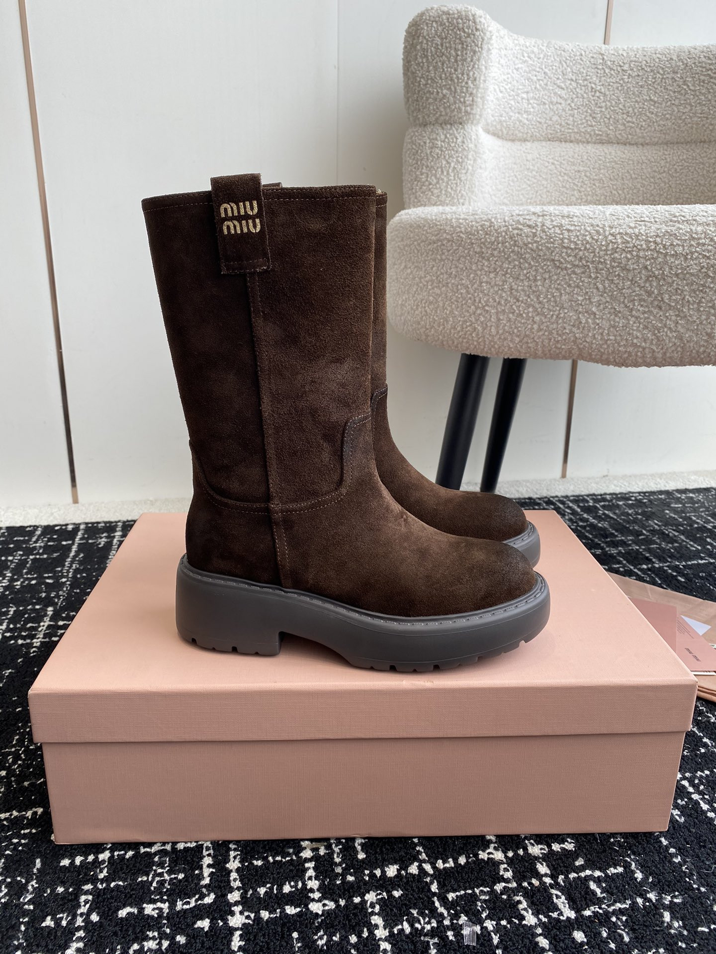 ua M1v M1v boot