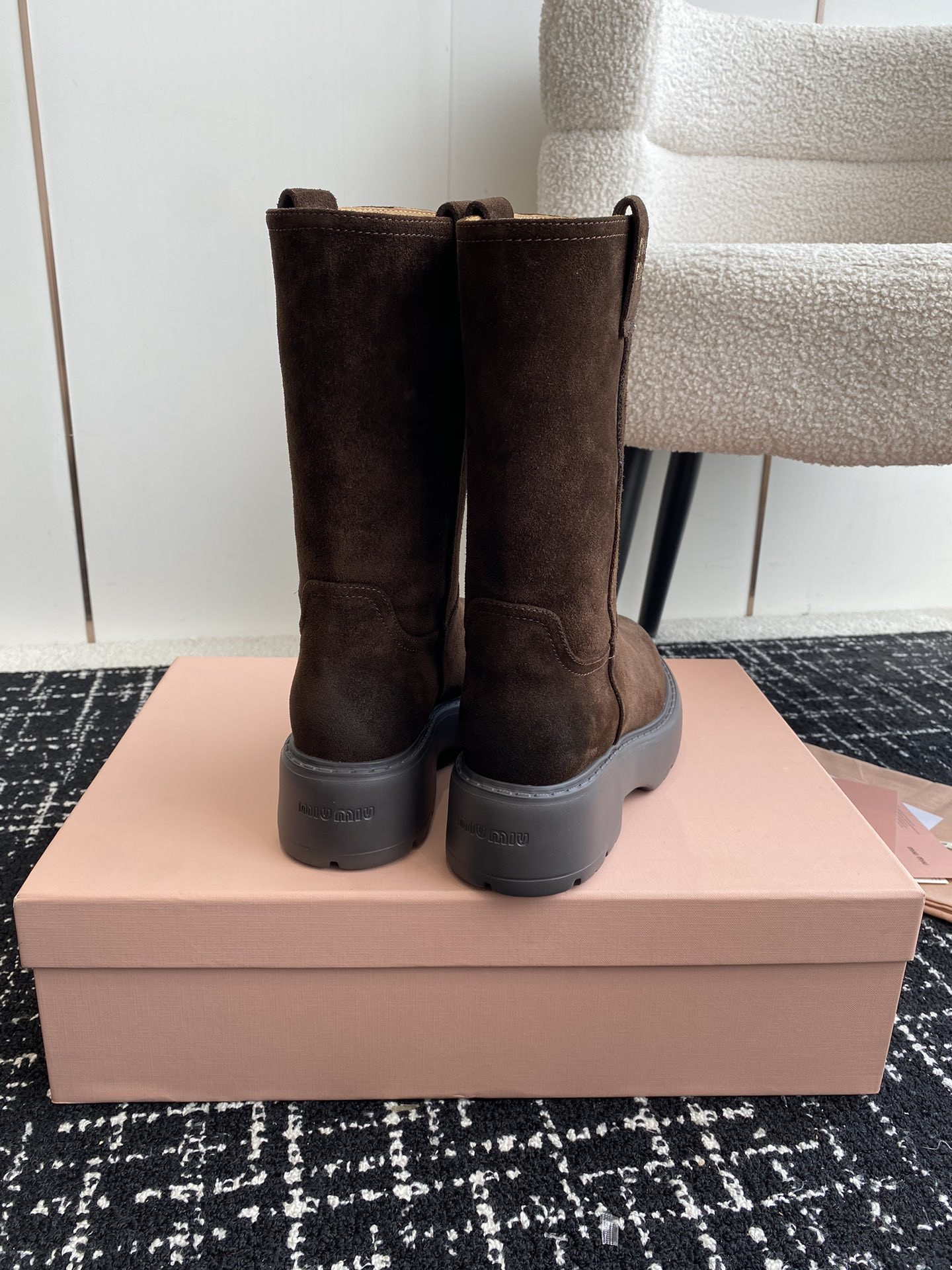 ua M1v M1v boot