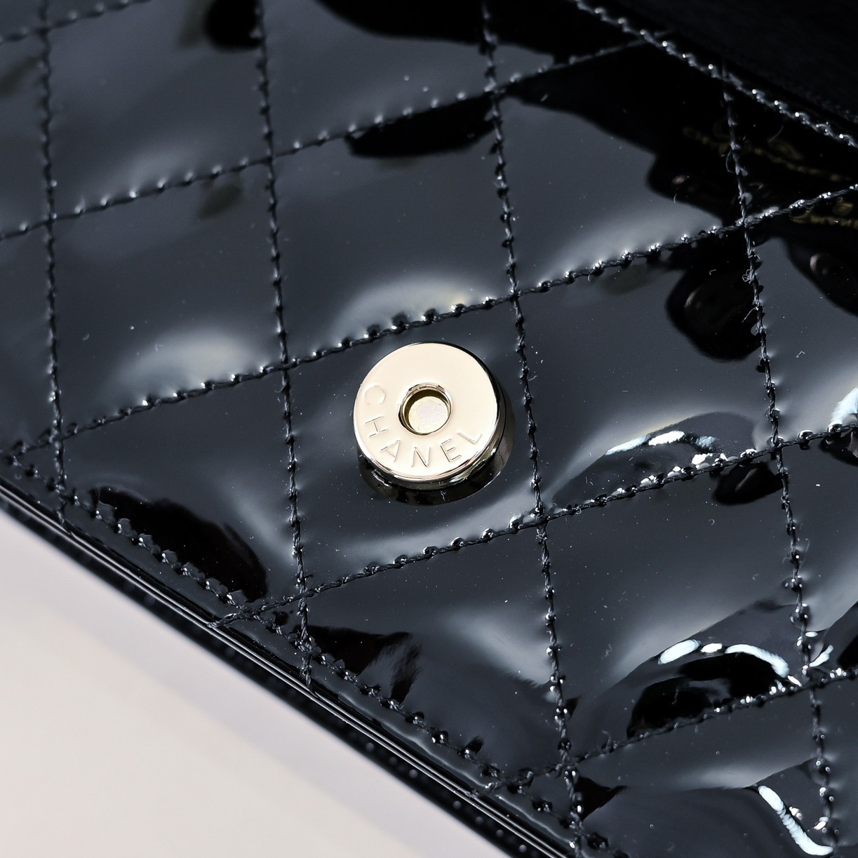 Ch*el classic handbag with top handle 17x10x4.5cm