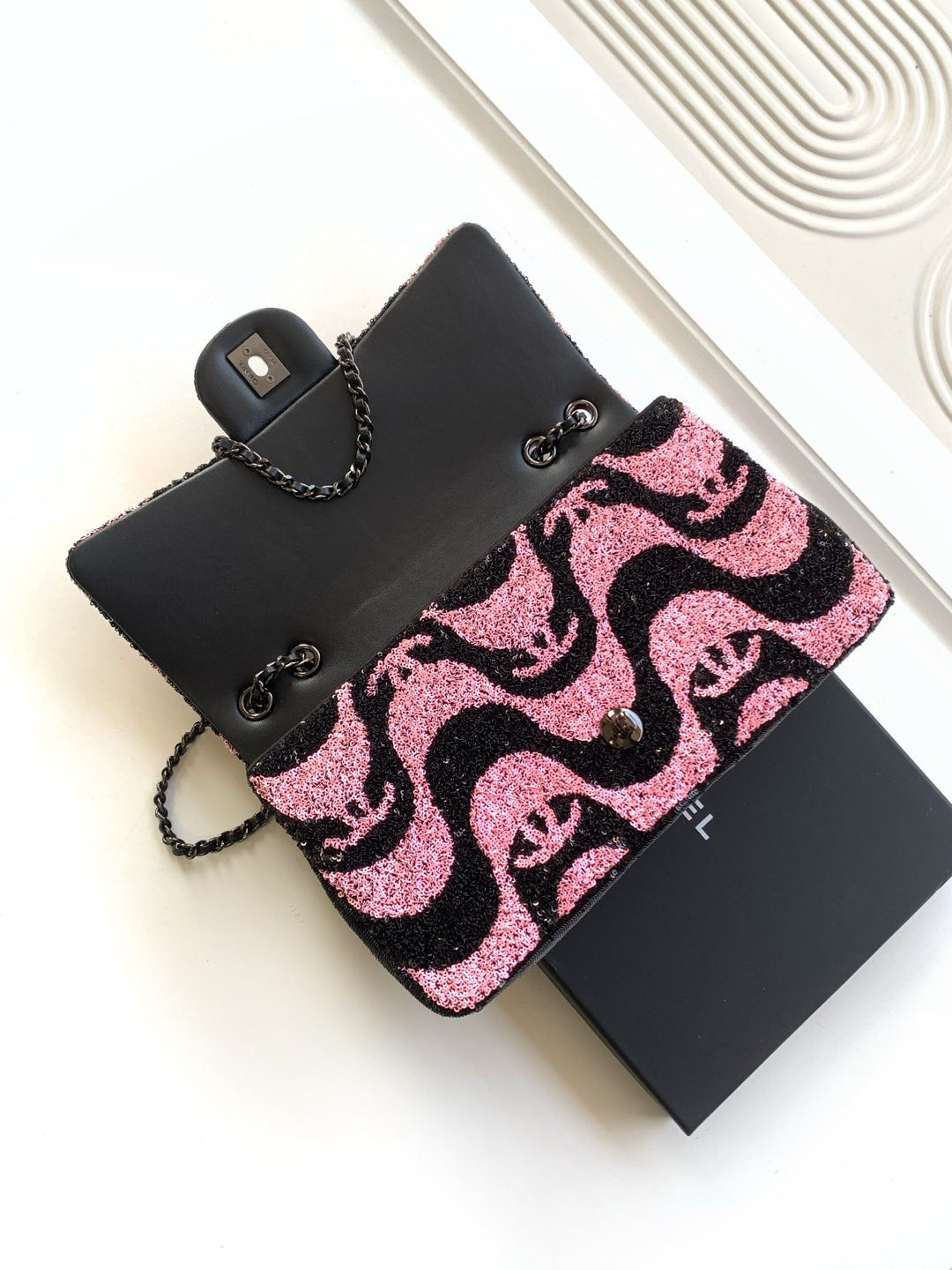 Ch*el flap bag 15x25x7cm