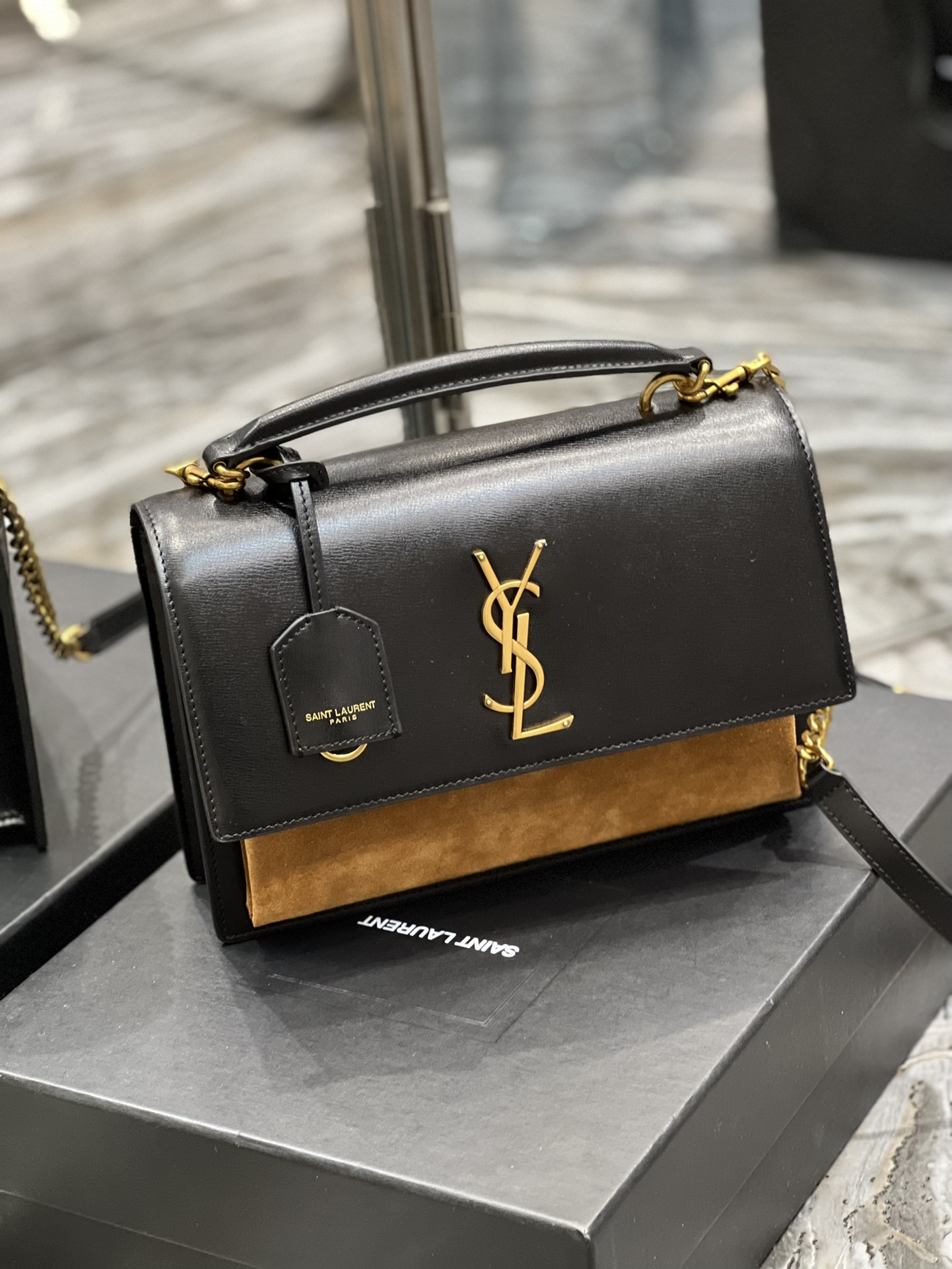 Y*L sunset medium in smooth leather 25x18x5cm
