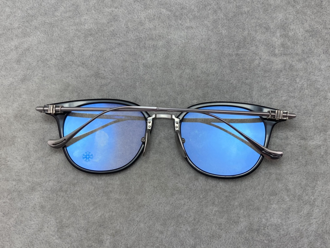 Ch**me He**ts glasses bkgp 49-22-145