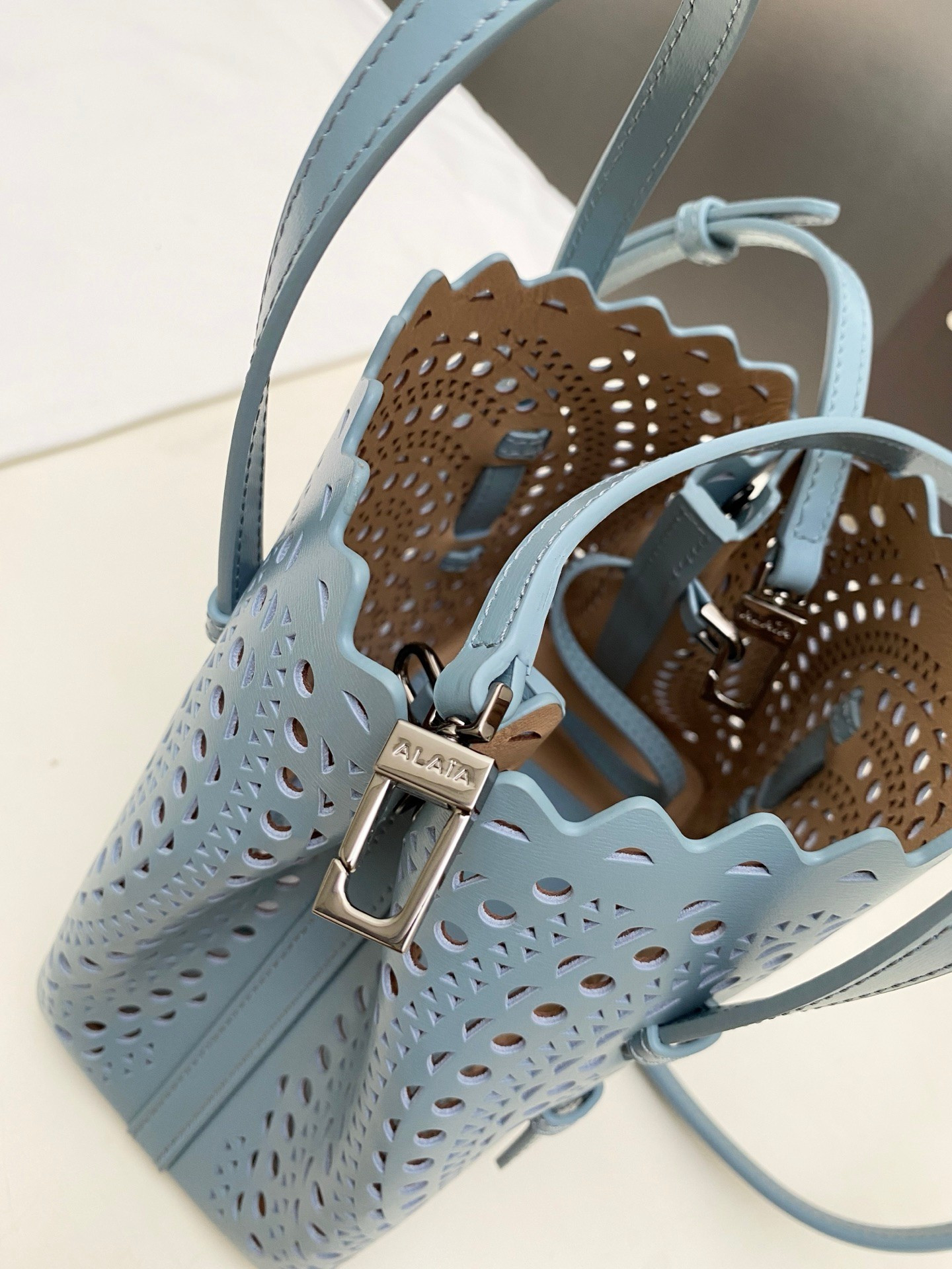 A1a1a Mina 20 bag In Vienne Wave 20x17x10cm