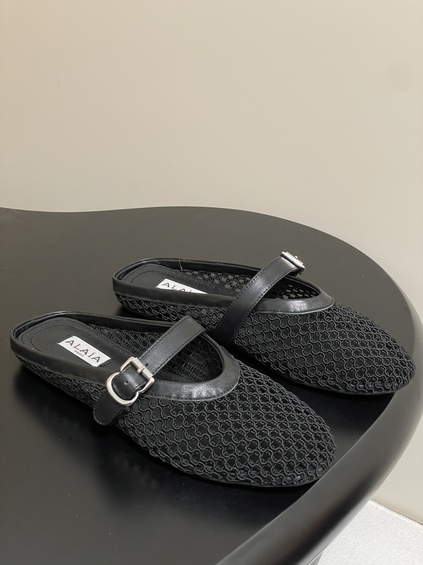 ua a1a1a flat mules(cusT0mized size 7-10 days production time)