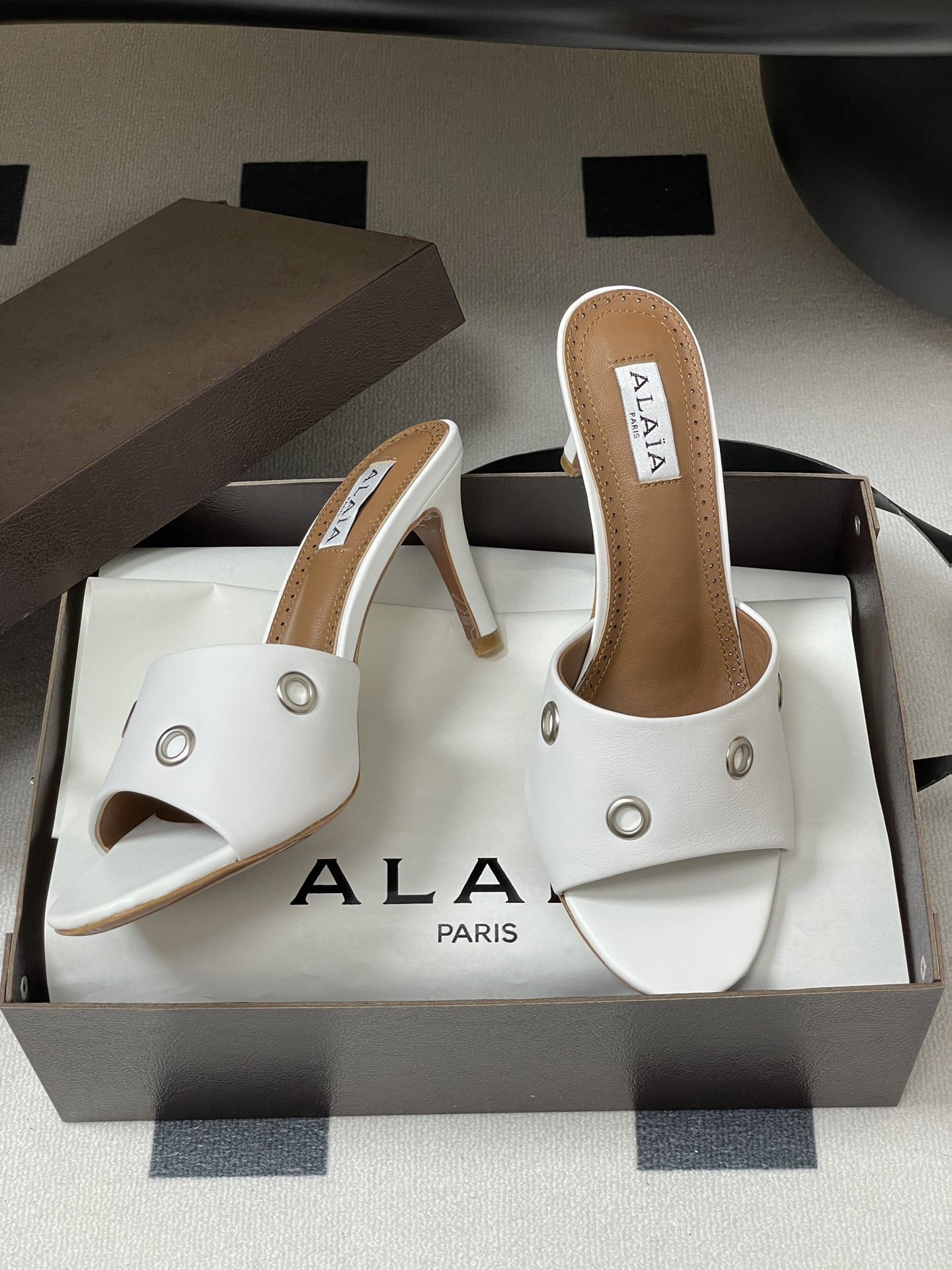 ua a1a1a ring eyelets slippers 7cm heel(cusT0mized size 7-10 days production time)