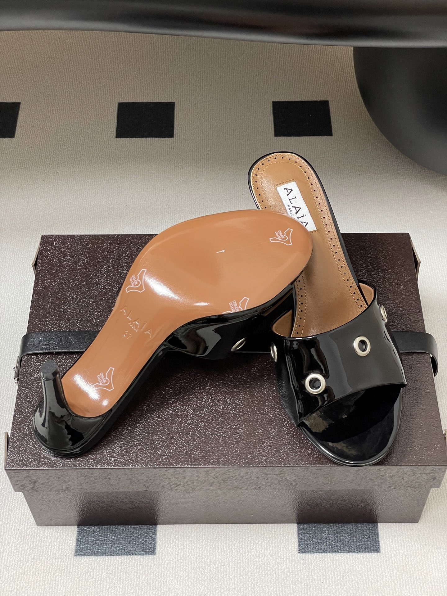 ua a1a1a ring eyelets slippers 7cm heel(cusT0mized size 7-10 days production time)