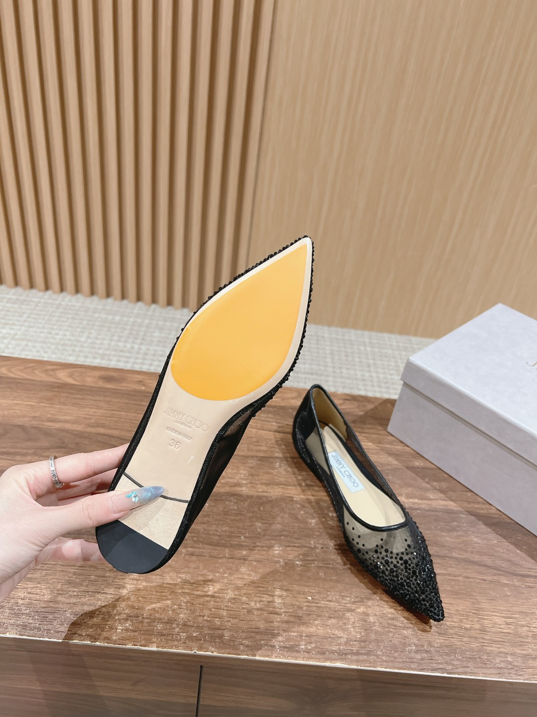 ua Ji*y Ch* flat shoes