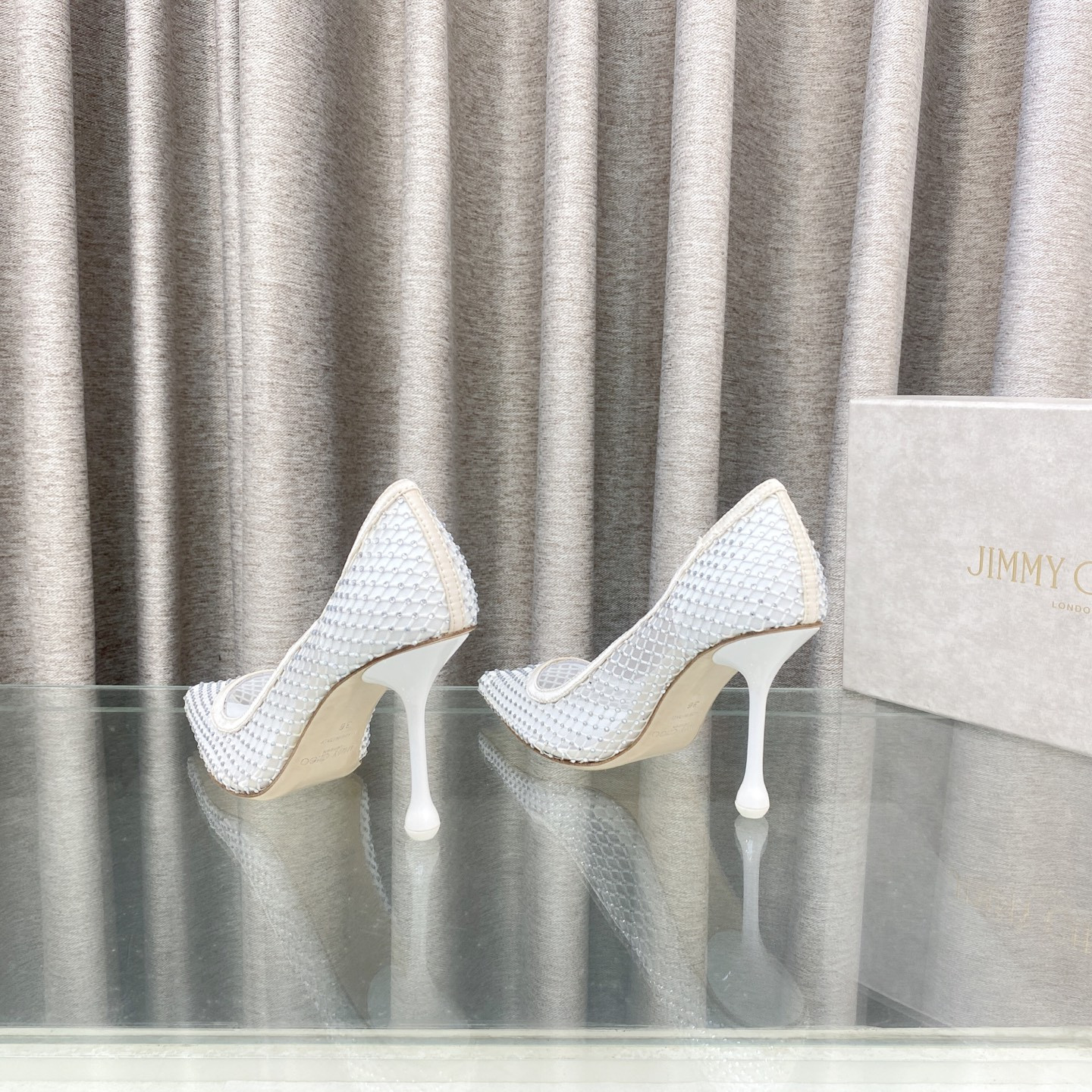 ua Ji*y Ch* ixia mesh pumps 8.5cm