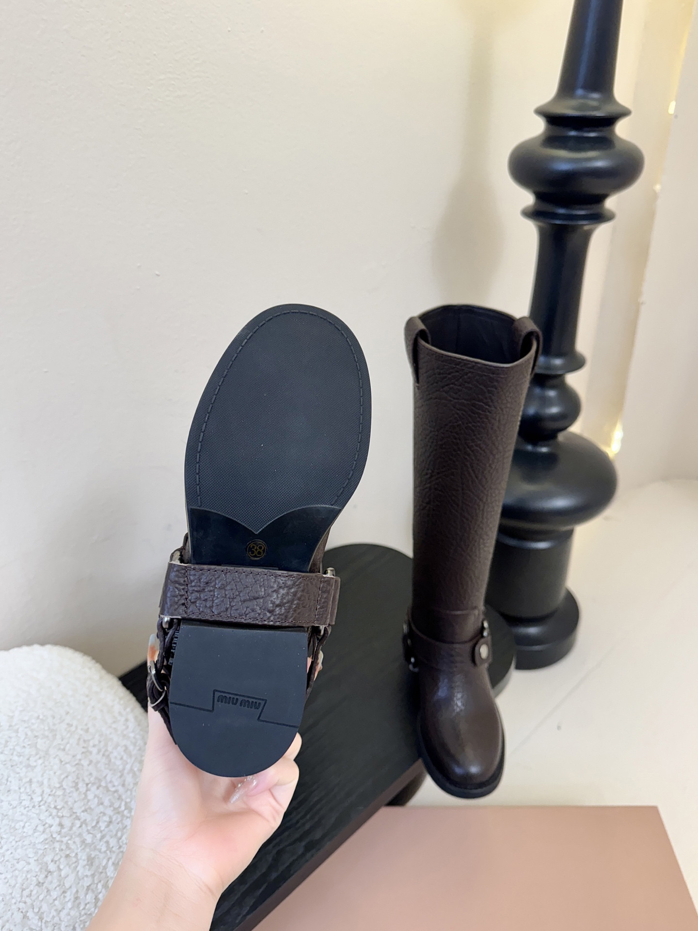 ua M1v M1v boot