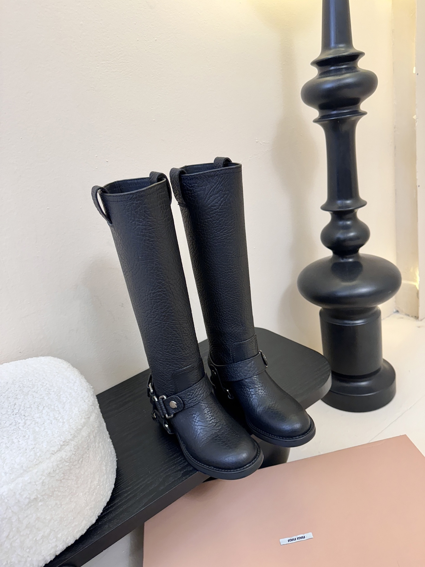 ua M1v M1v boot