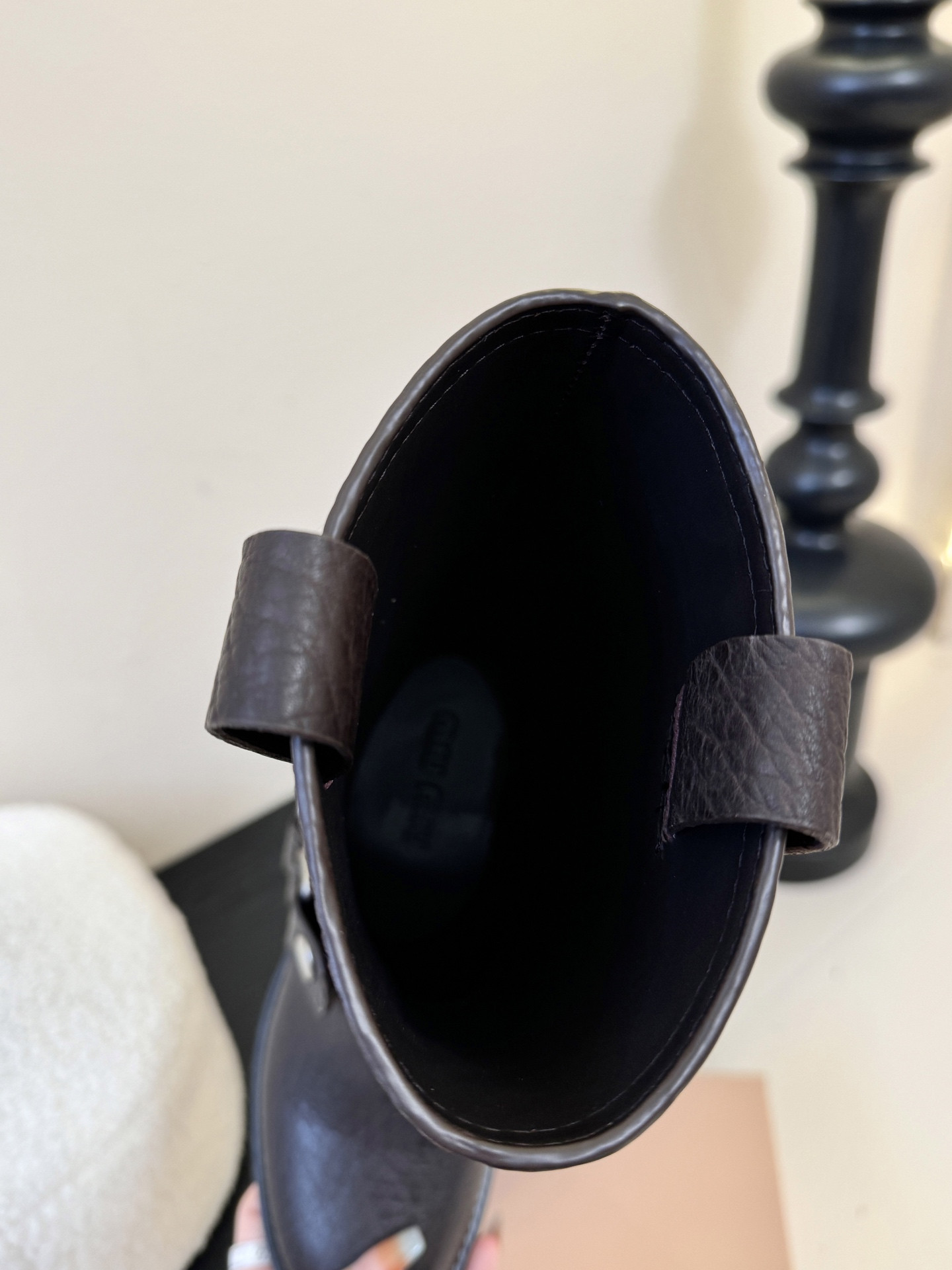 ua M1v M1v boot
