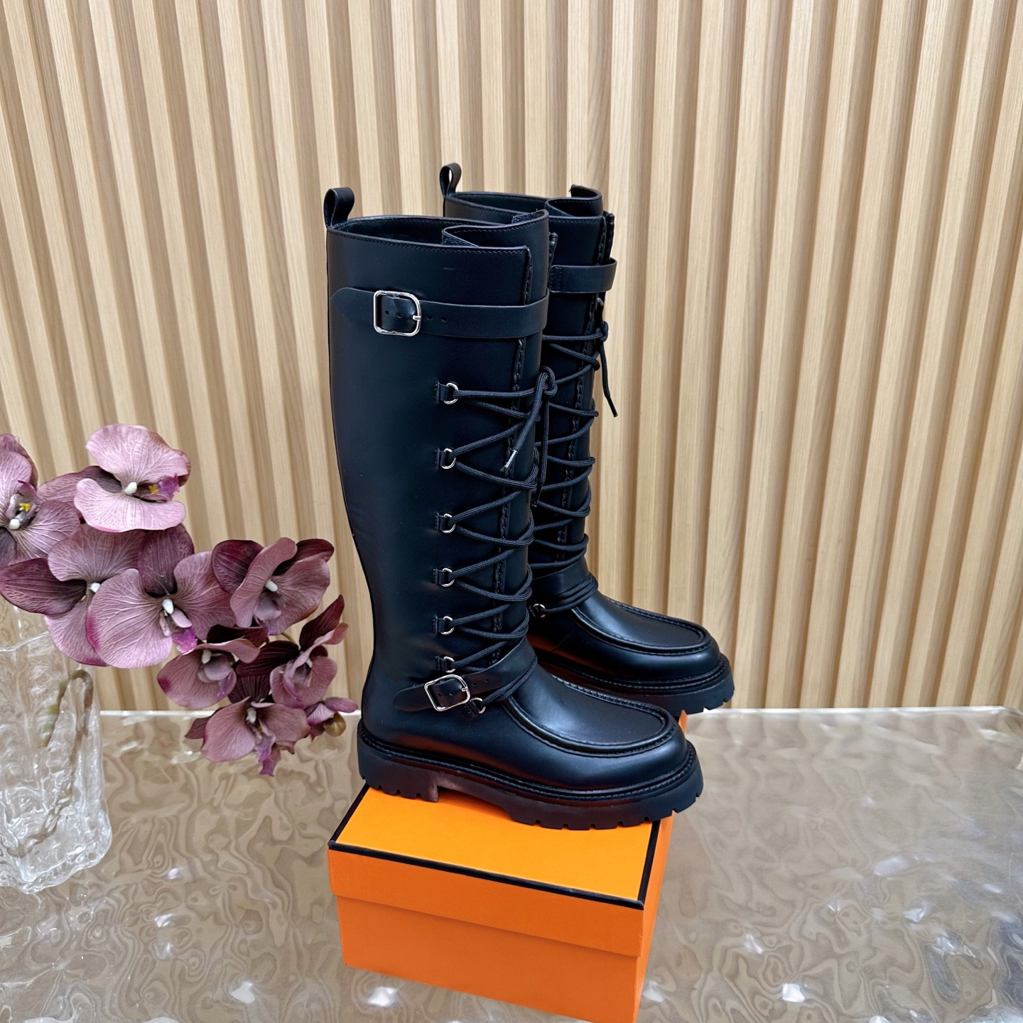 ua H**mes landscape boot