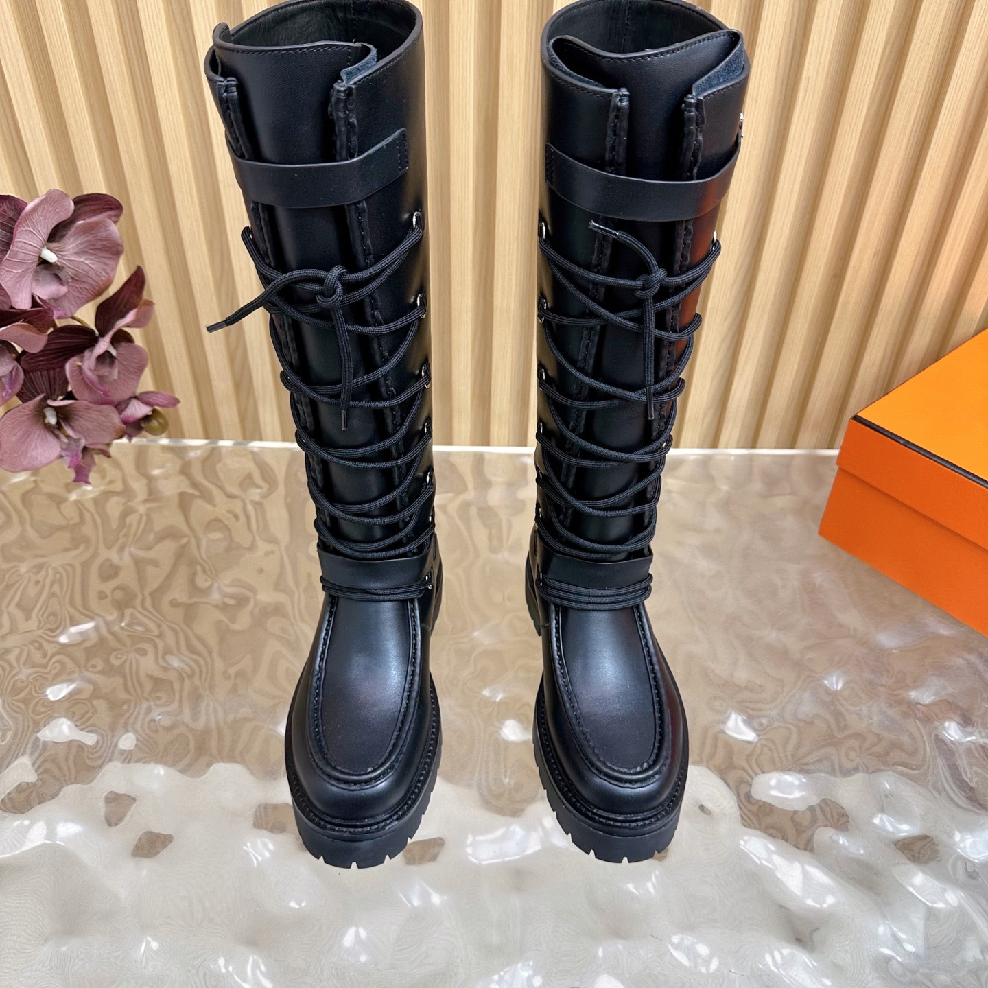 ua H**mes landscape boot