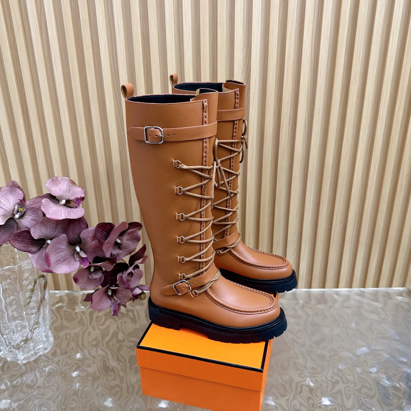 ua H**mes landscape boot