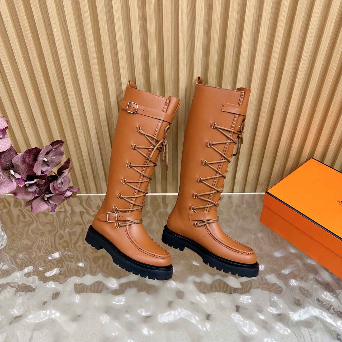 ua H**mes landscape boot