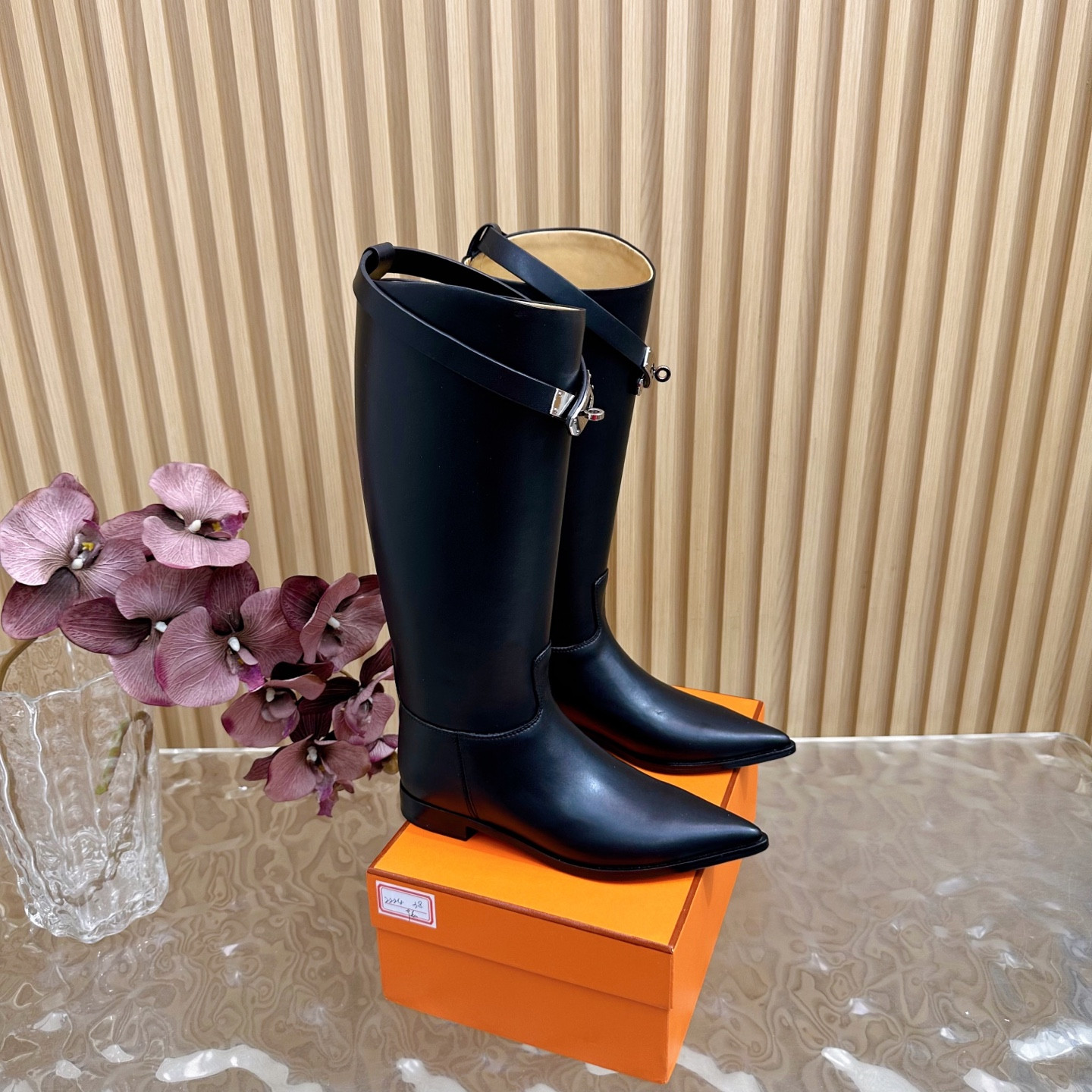 ua H**mes jumping boots