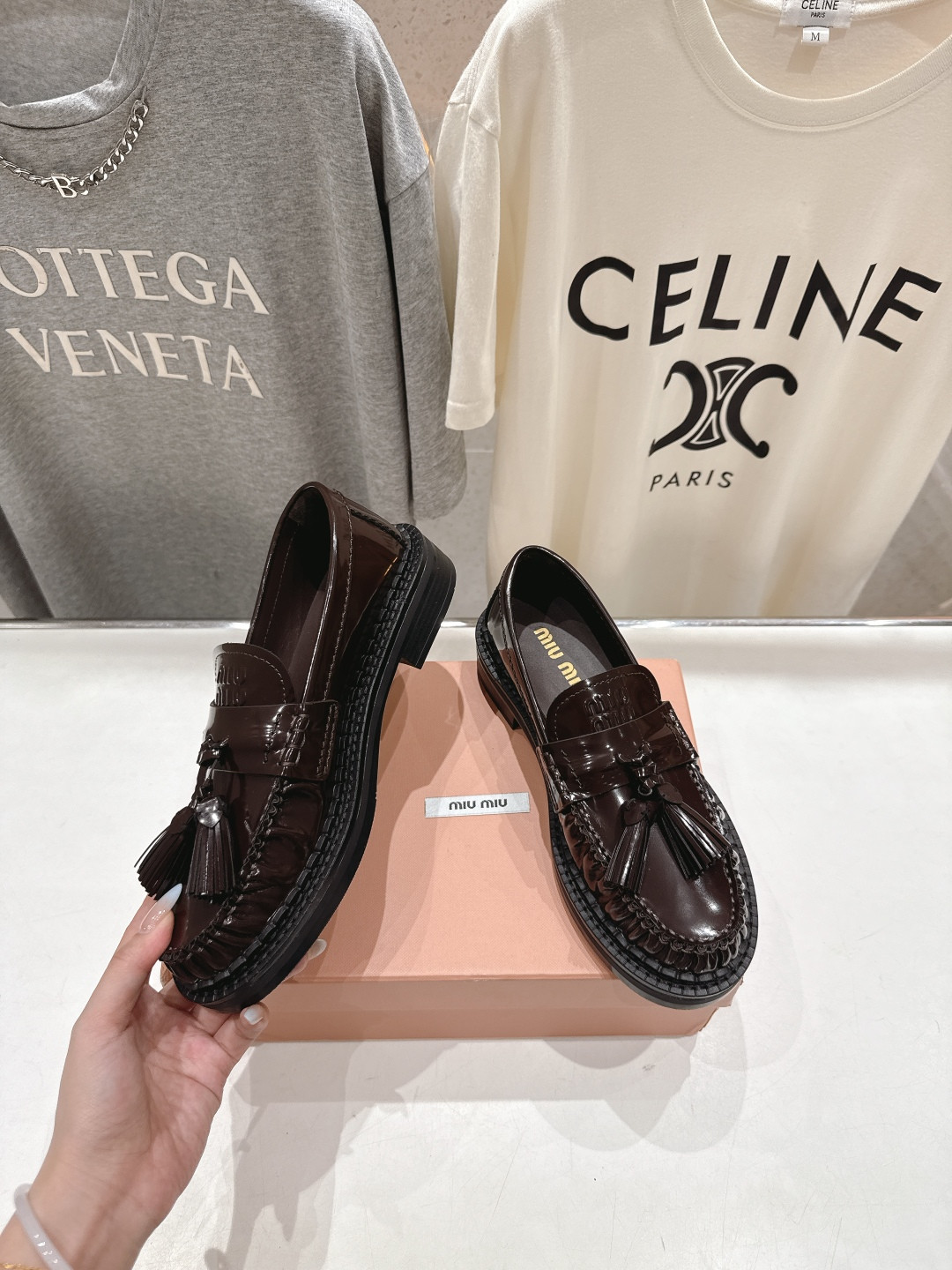 ua M1v M1v tassel loafers in polished leather