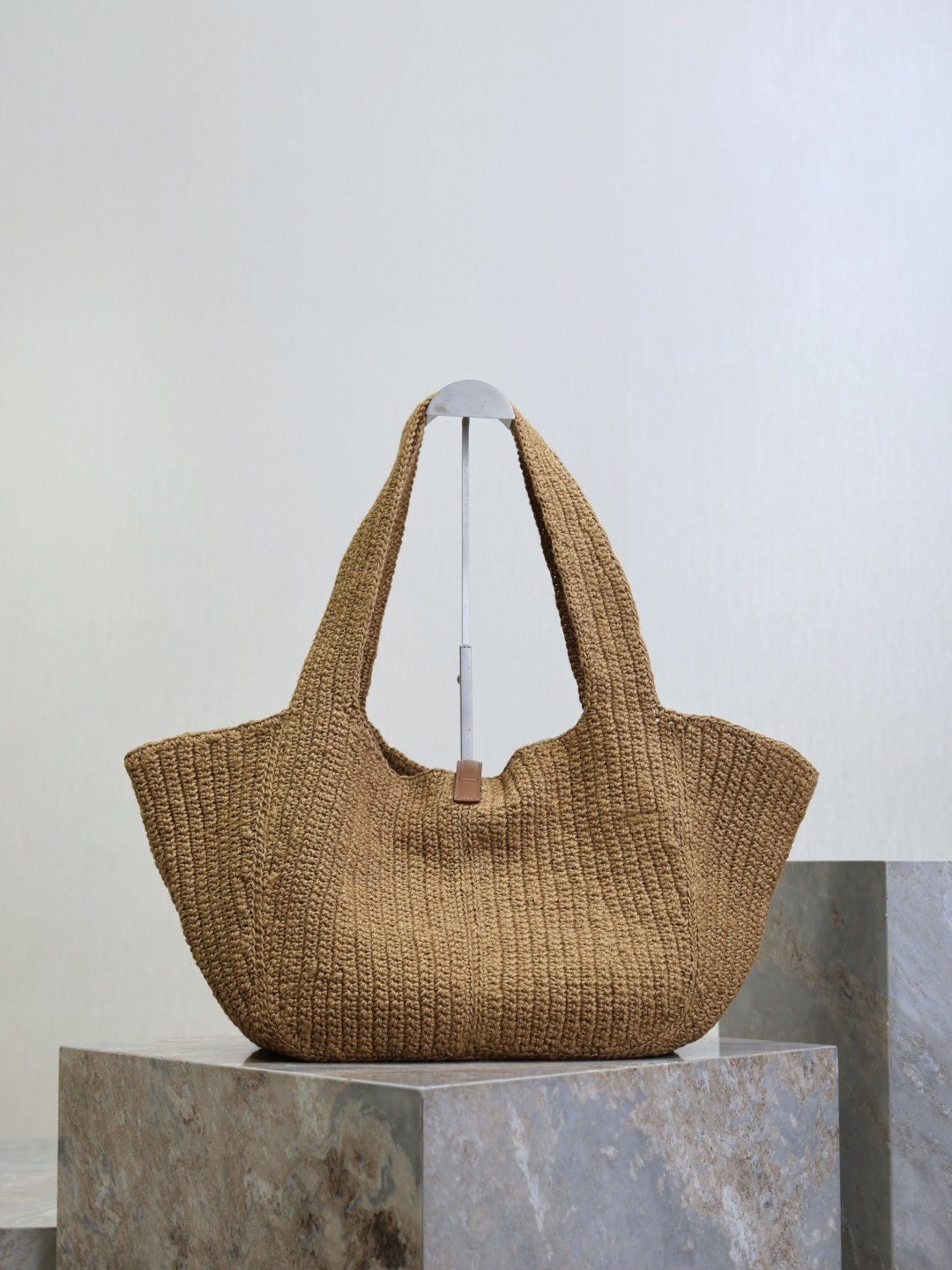 Y*L le 5 À 7 bea (cord and leather) 50x28x18cm