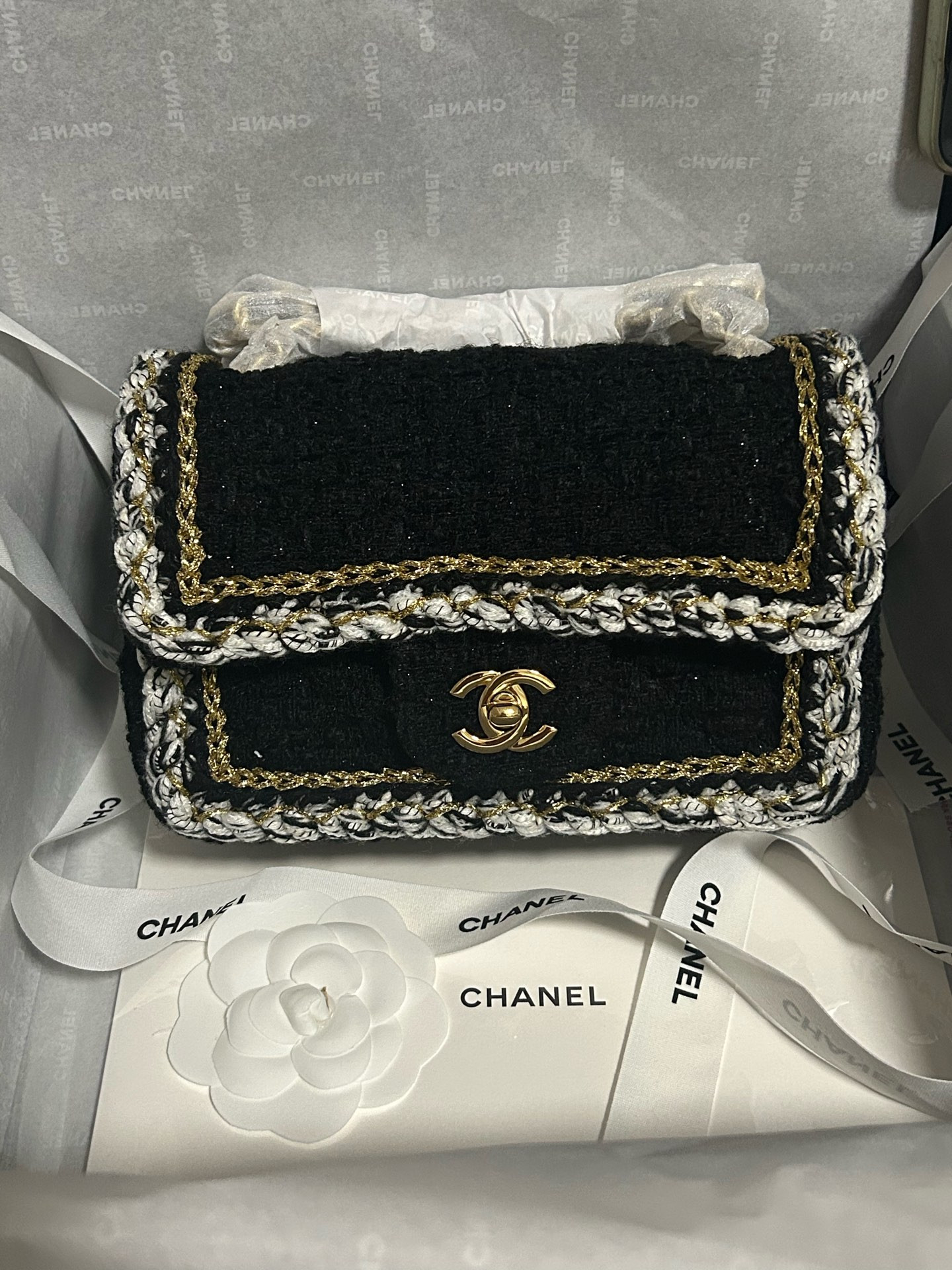 Ch*el mini classic handbag 12x20x6cm