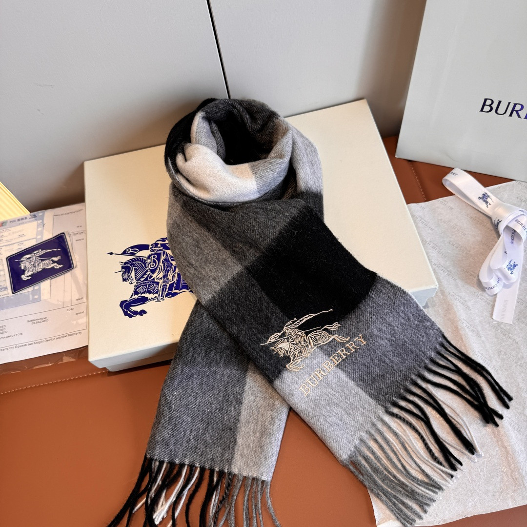 B**rry scarf 30x180cm 100% cashmere