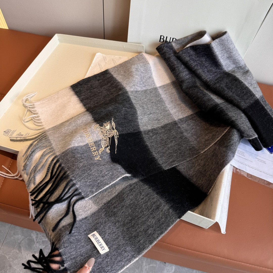 B**rry scarf 30x180cm 100% cashmere