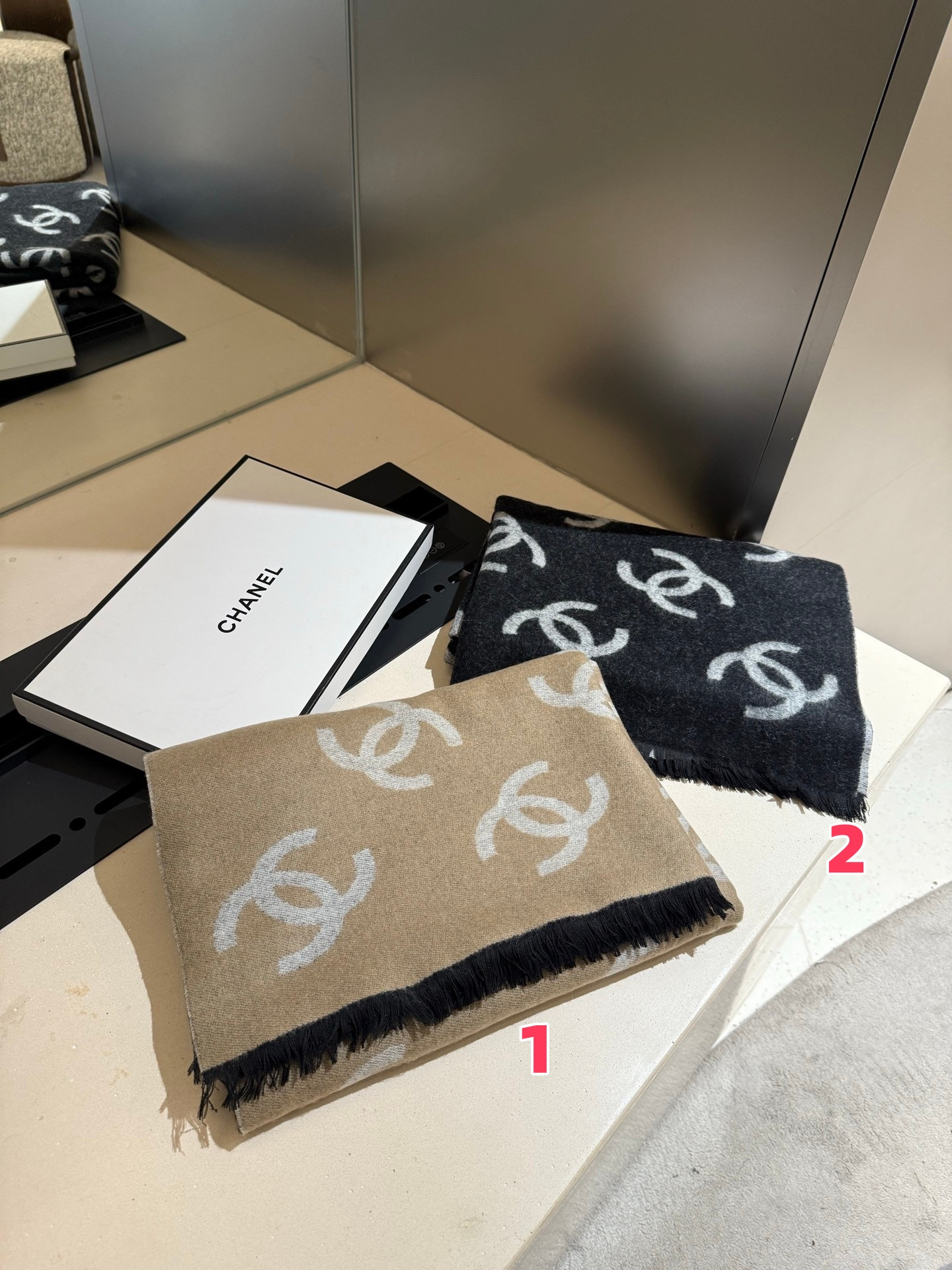 Ch*el scarf 70x205cm