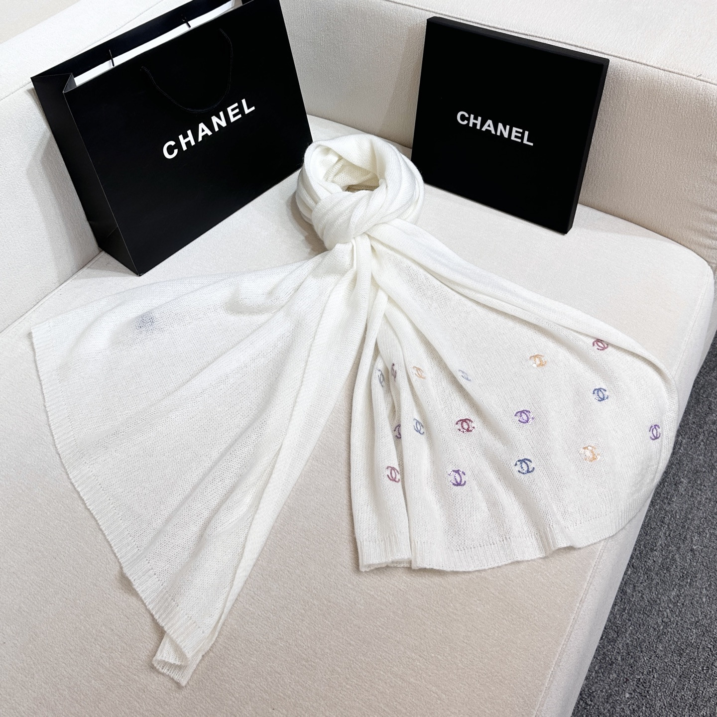 Ch*el scarf 65x180cm 60% cashmere 40% mulberry silk
