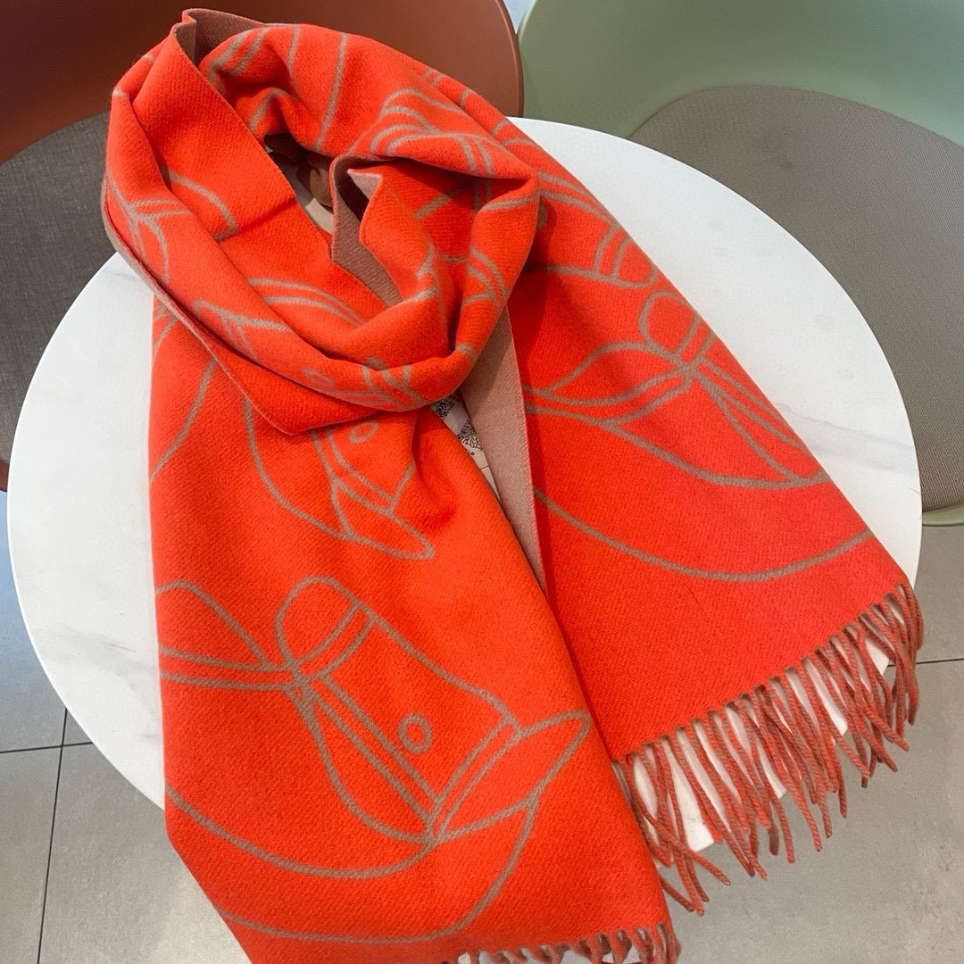H**mes scarf 40x195cm