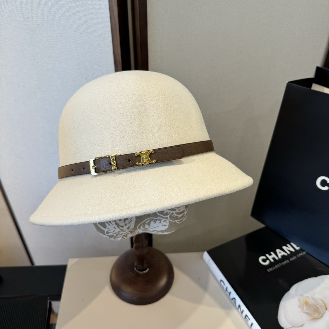 Ce**e bucket hat 100% wool 57cm head circumference