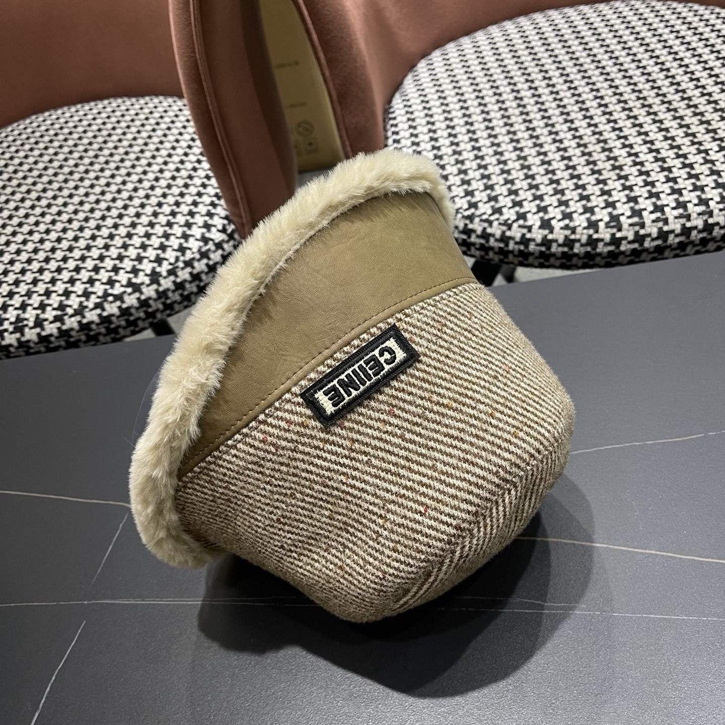 Ce**e bucket hat