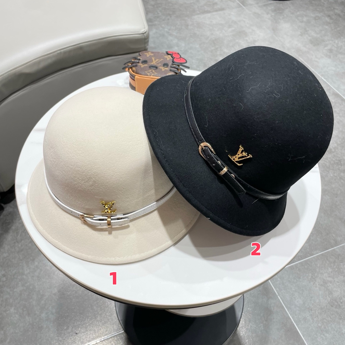 l0*is V*t0n bucket hat 100% wool 57cm head circumference